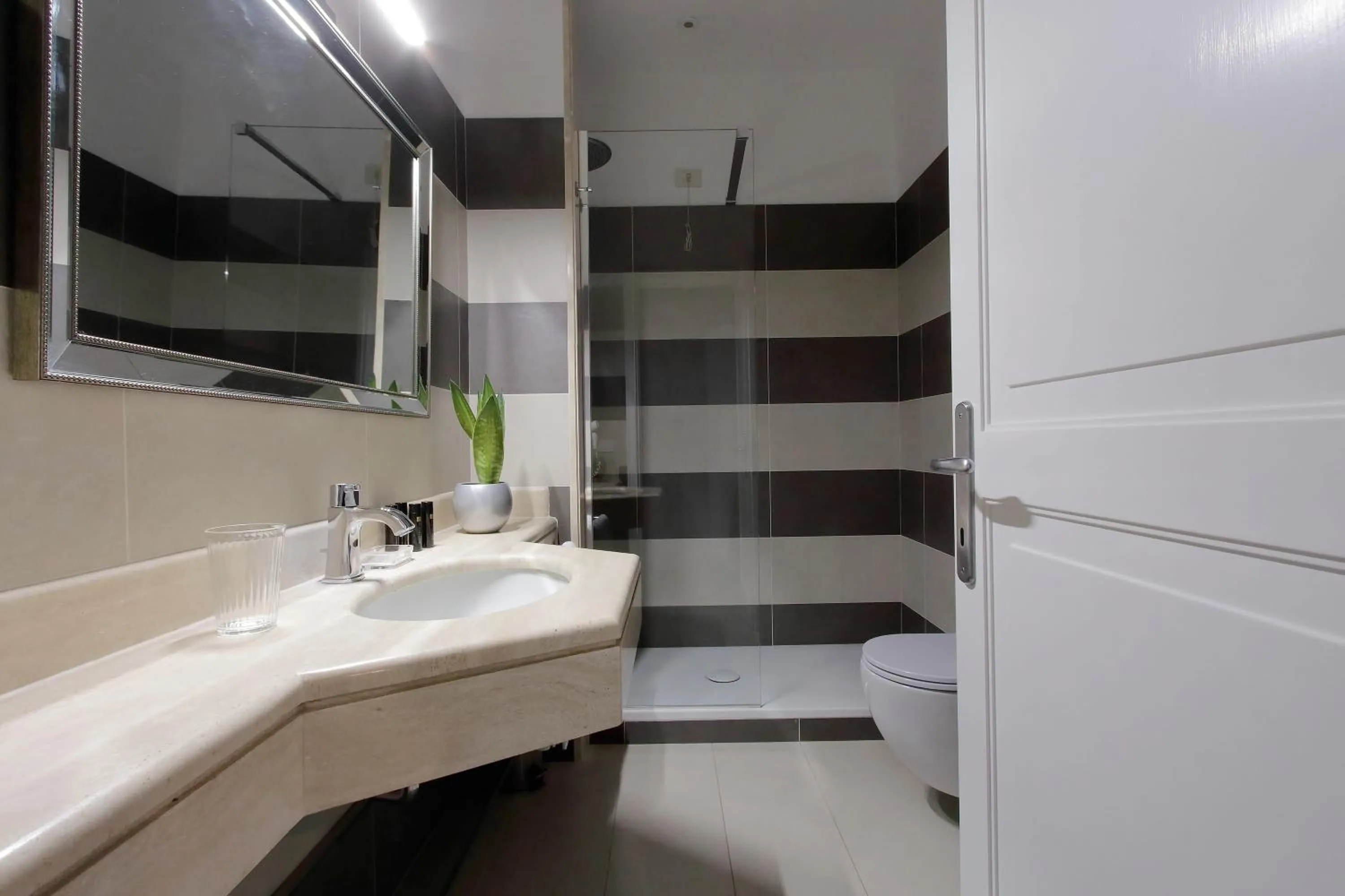 Piazzetta Margutta - My Extra Home