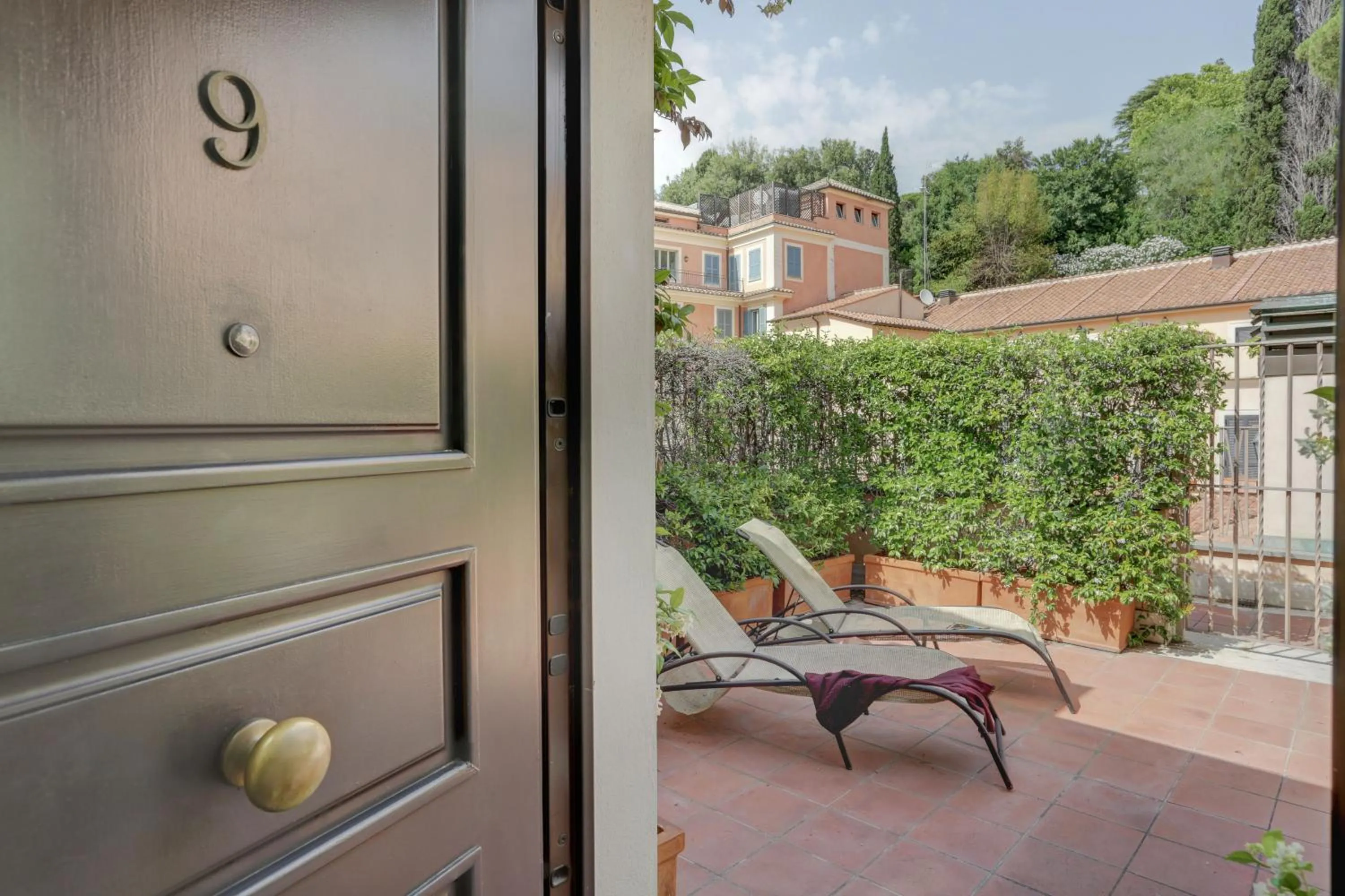 Piazzetta Margutta - My Extra Home