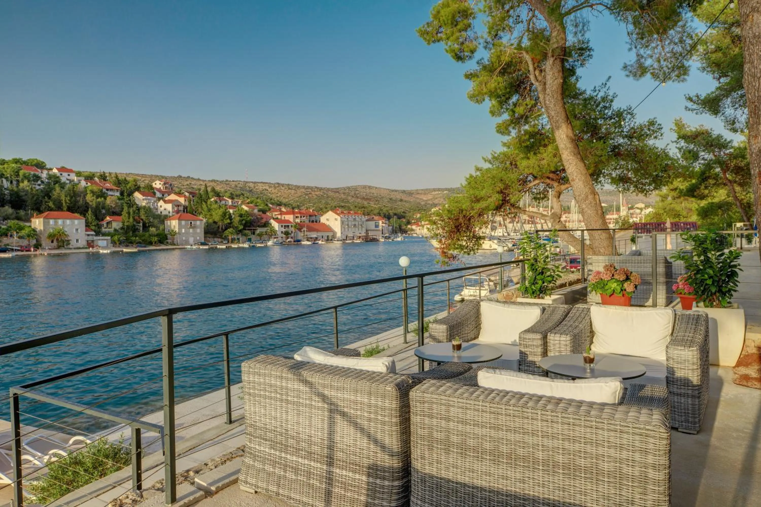 Lounge or bar in Hotel Milna Osam - Adults Only