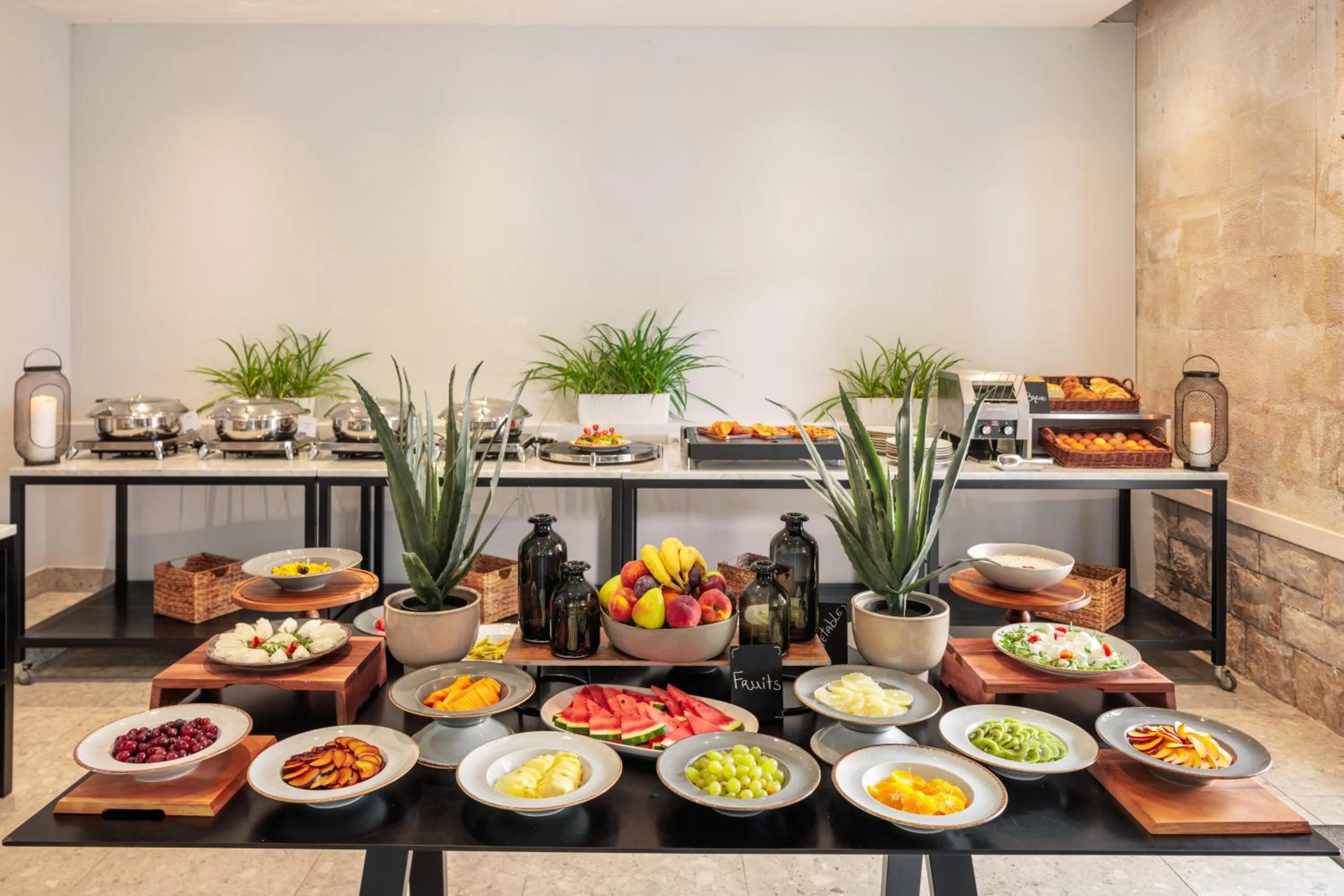 Breakfast in Hotel Milna Osam - Adults Only