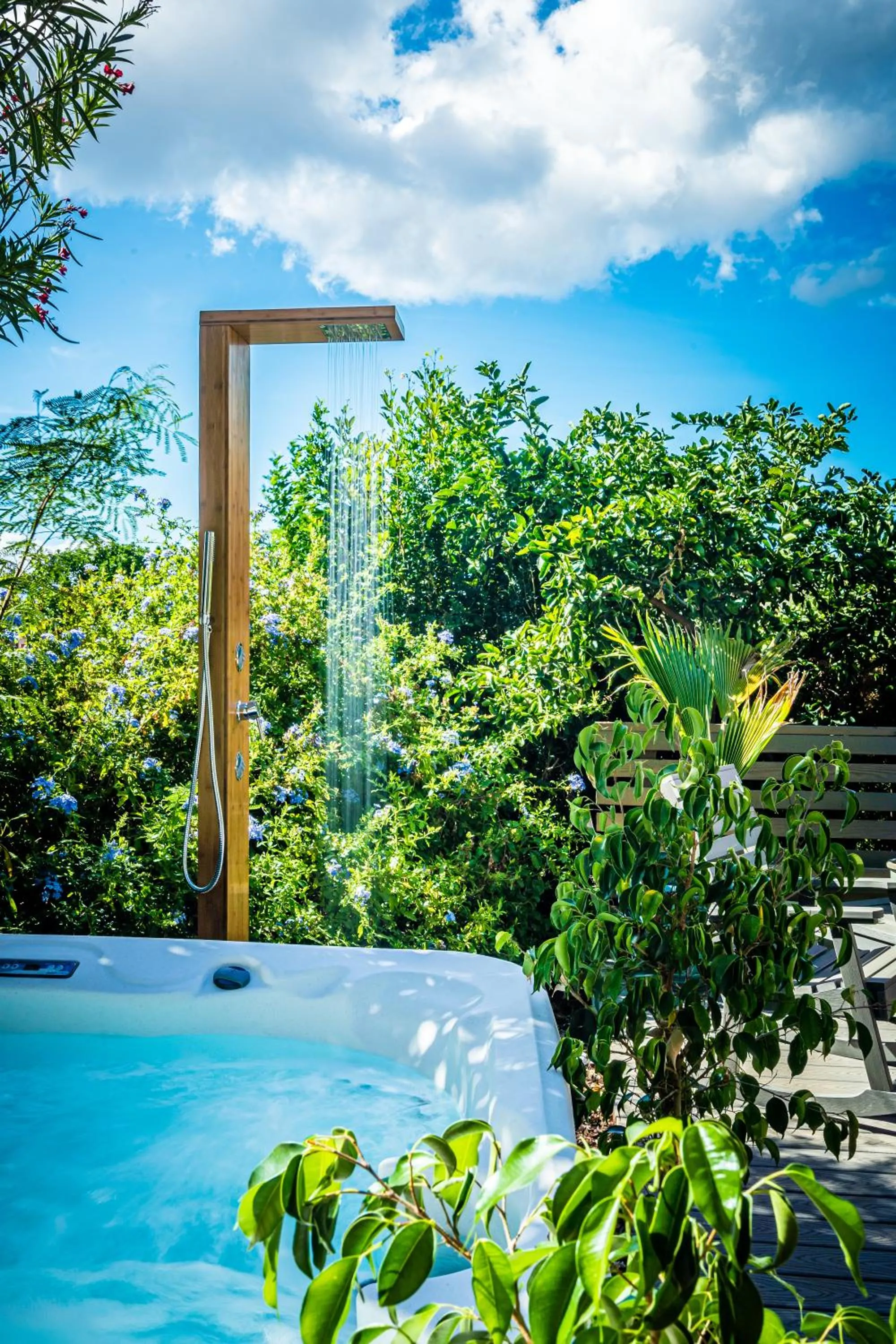 Noahs Hideaway Luxury B&B