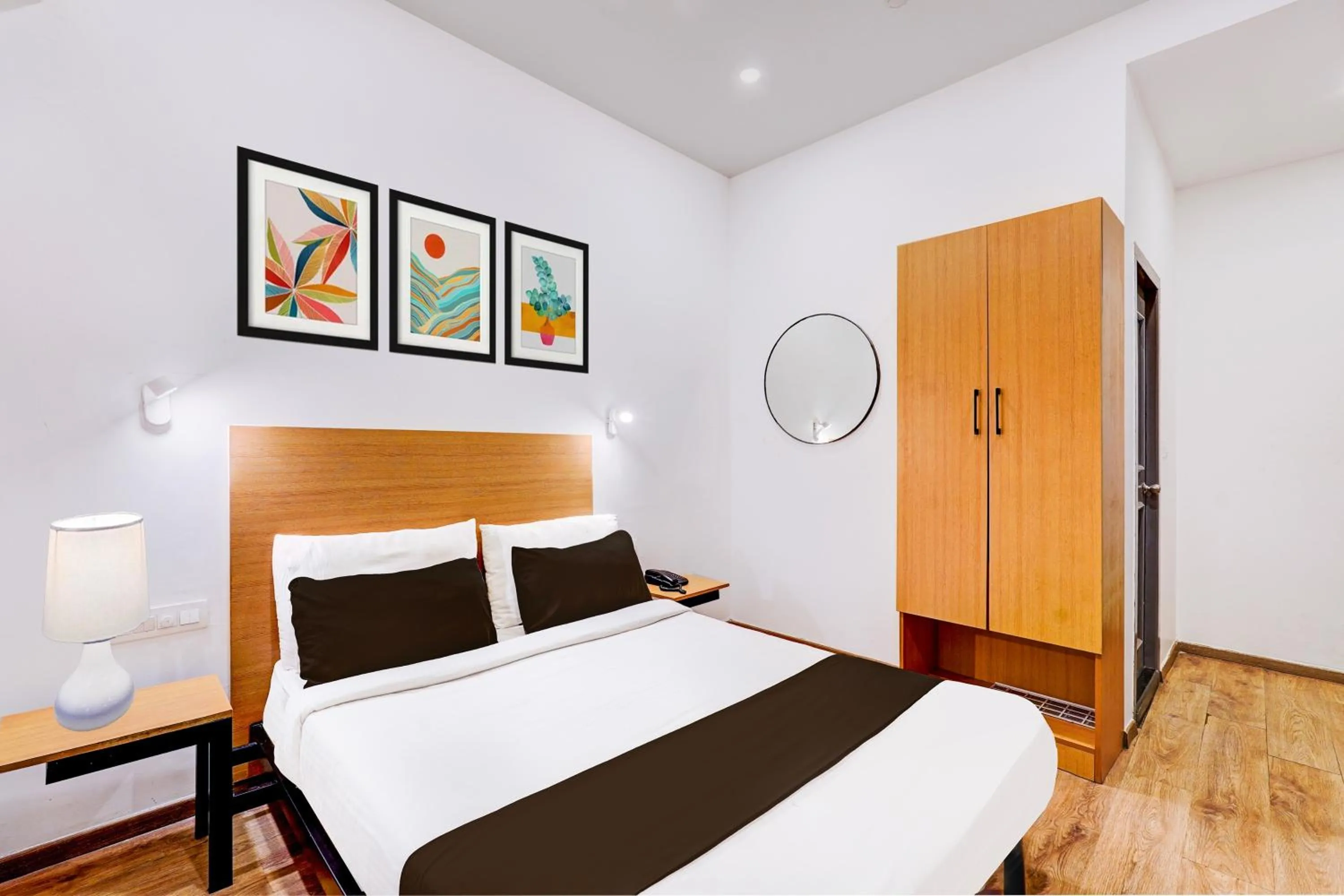 Bedroom, Bed in Super Townhouse Pondicherry