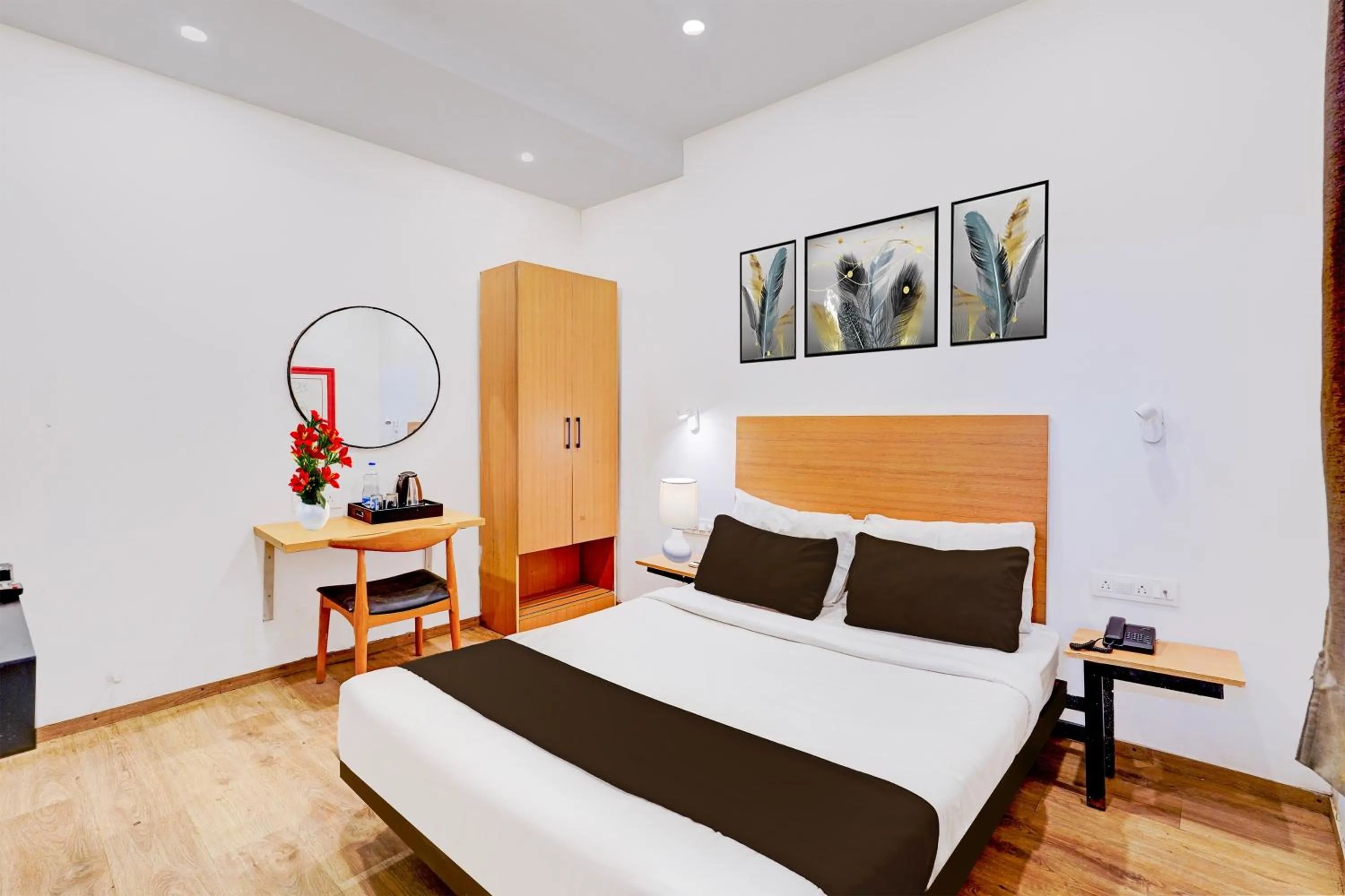 Bedroom, Bed in Super Townhouse Pondicherry