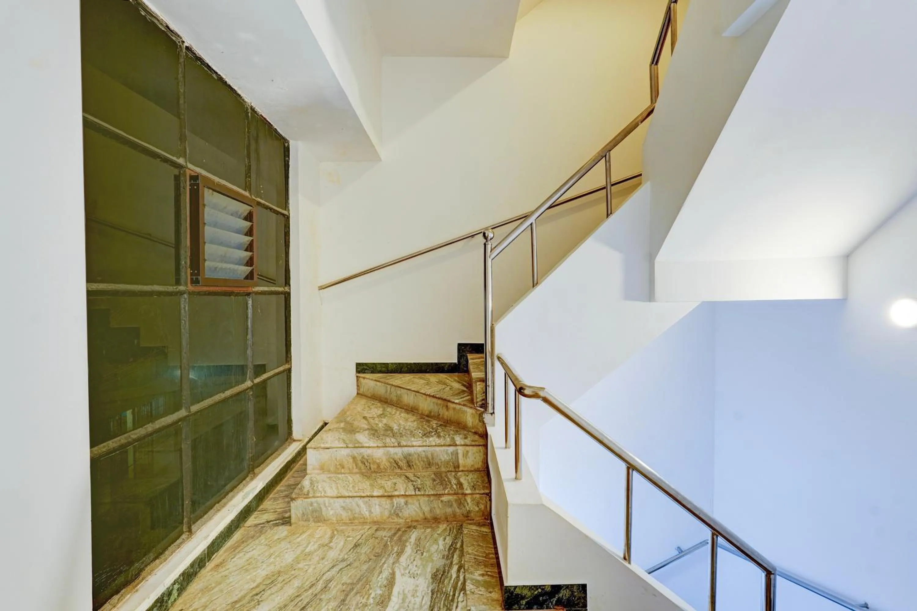 Lobby or reception in Super Townhouse Pondicherry