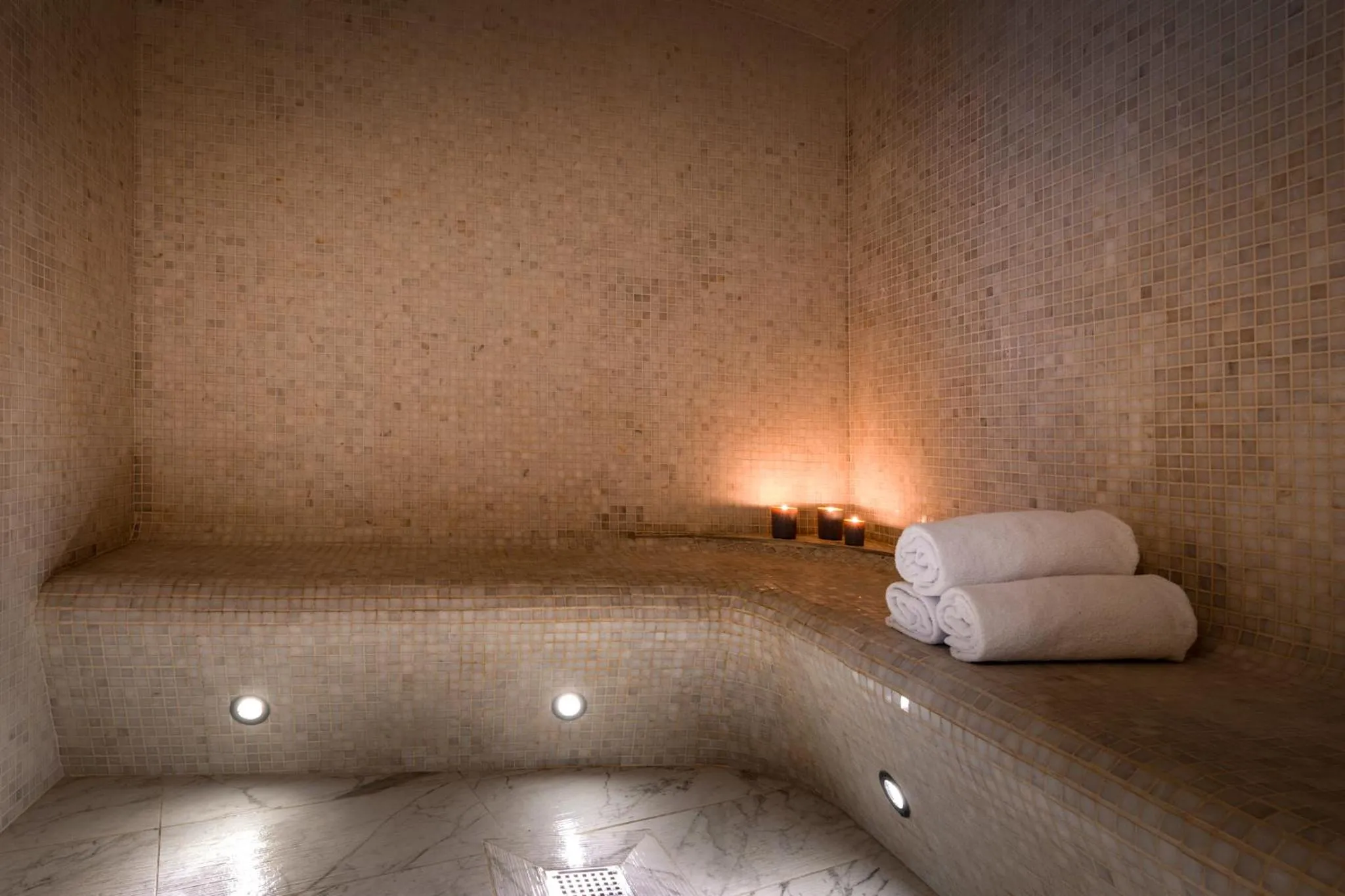 Steam room in Le Louis Hotel Versailles Château - MGallery Collection