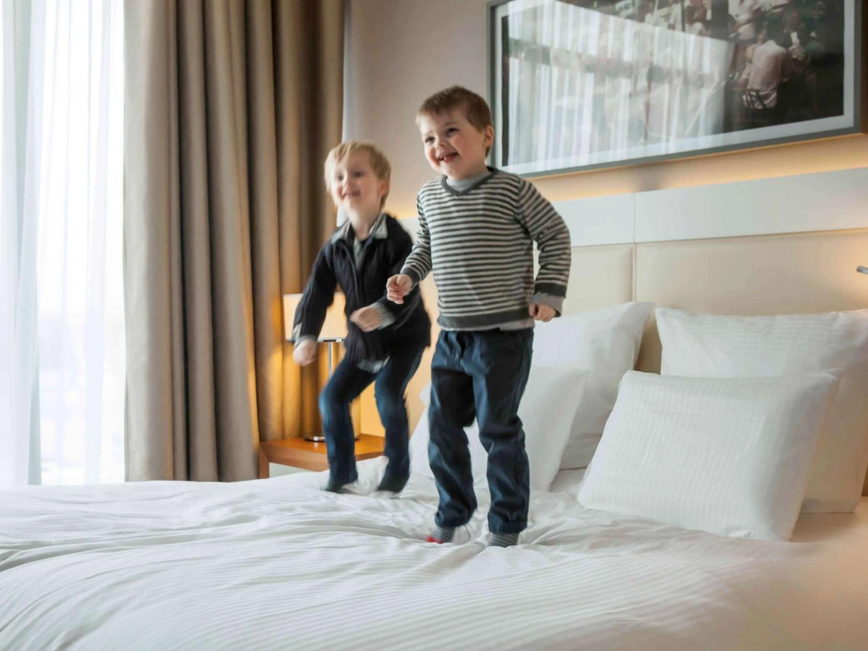 Other, Bed in Le Louis Hotel Versailles Château - MGallery Collection