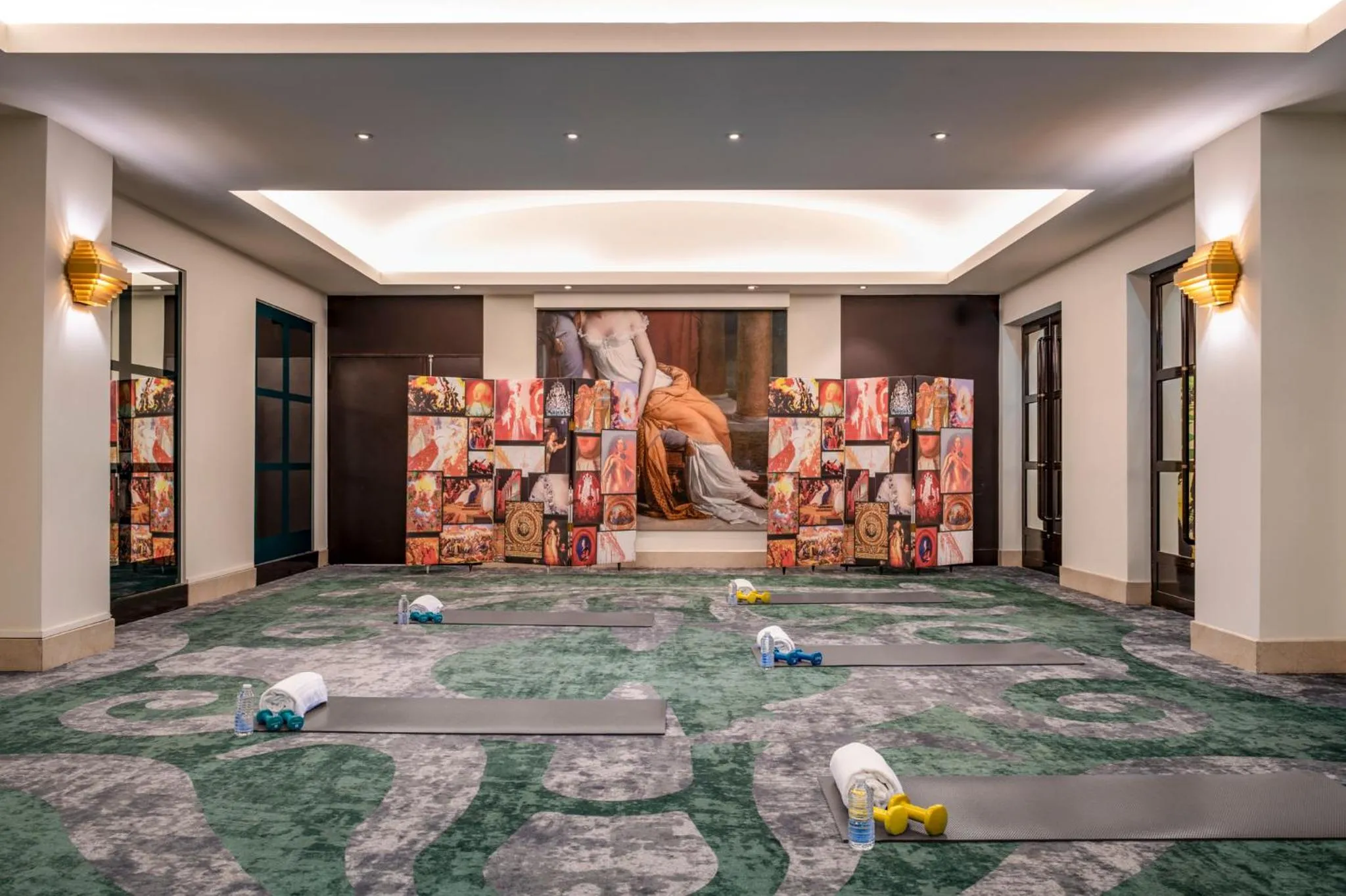 Fitness centre/facilities in Le Louis Hotel Versailles Château - MGallery Collection