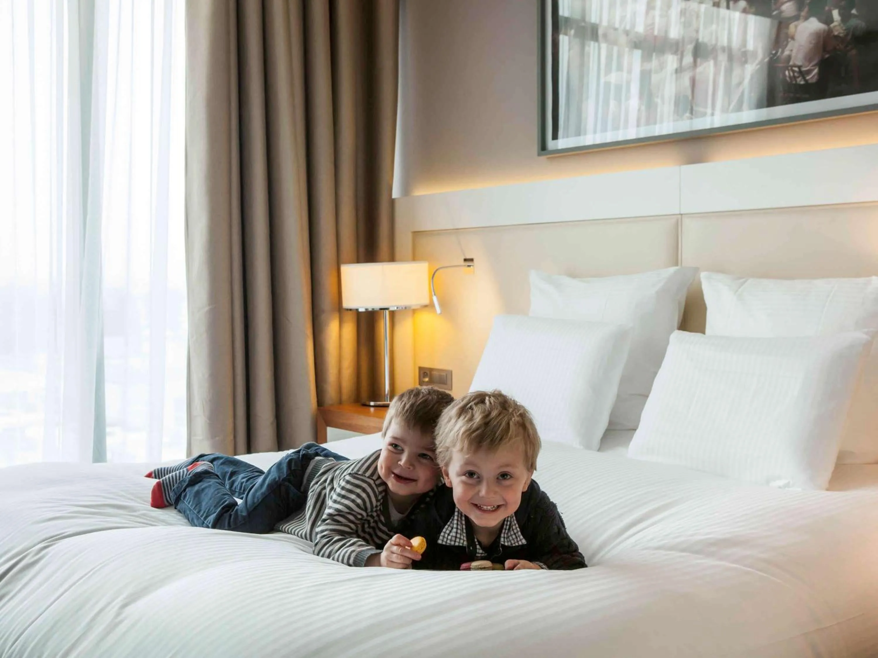 Other, Bed in Le Louis Hotel Versailles Château - MGallery Collection