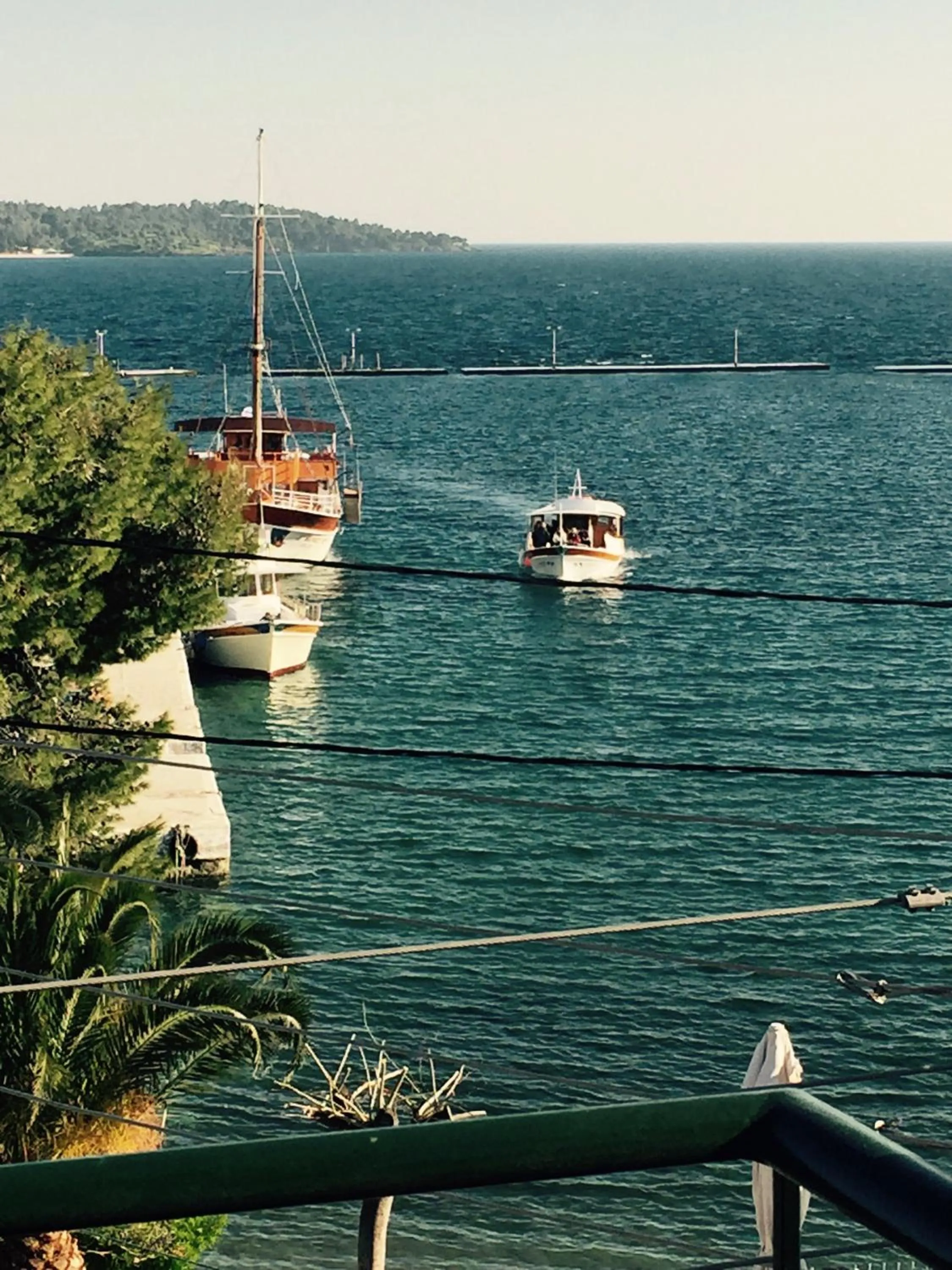 Spring in Hotel Papagalos