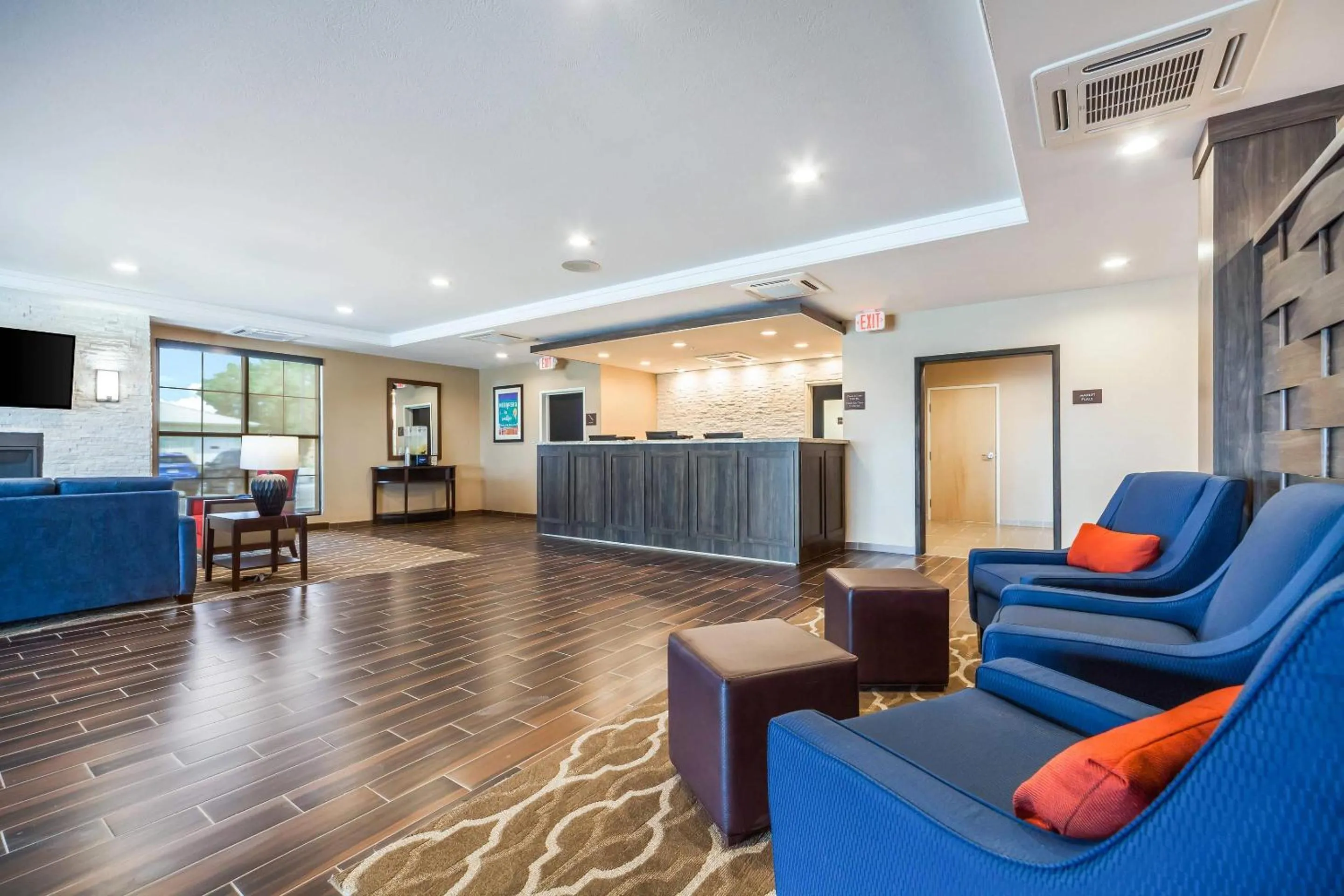 Lobby or reception in Comfort Inn & Suites North Platte