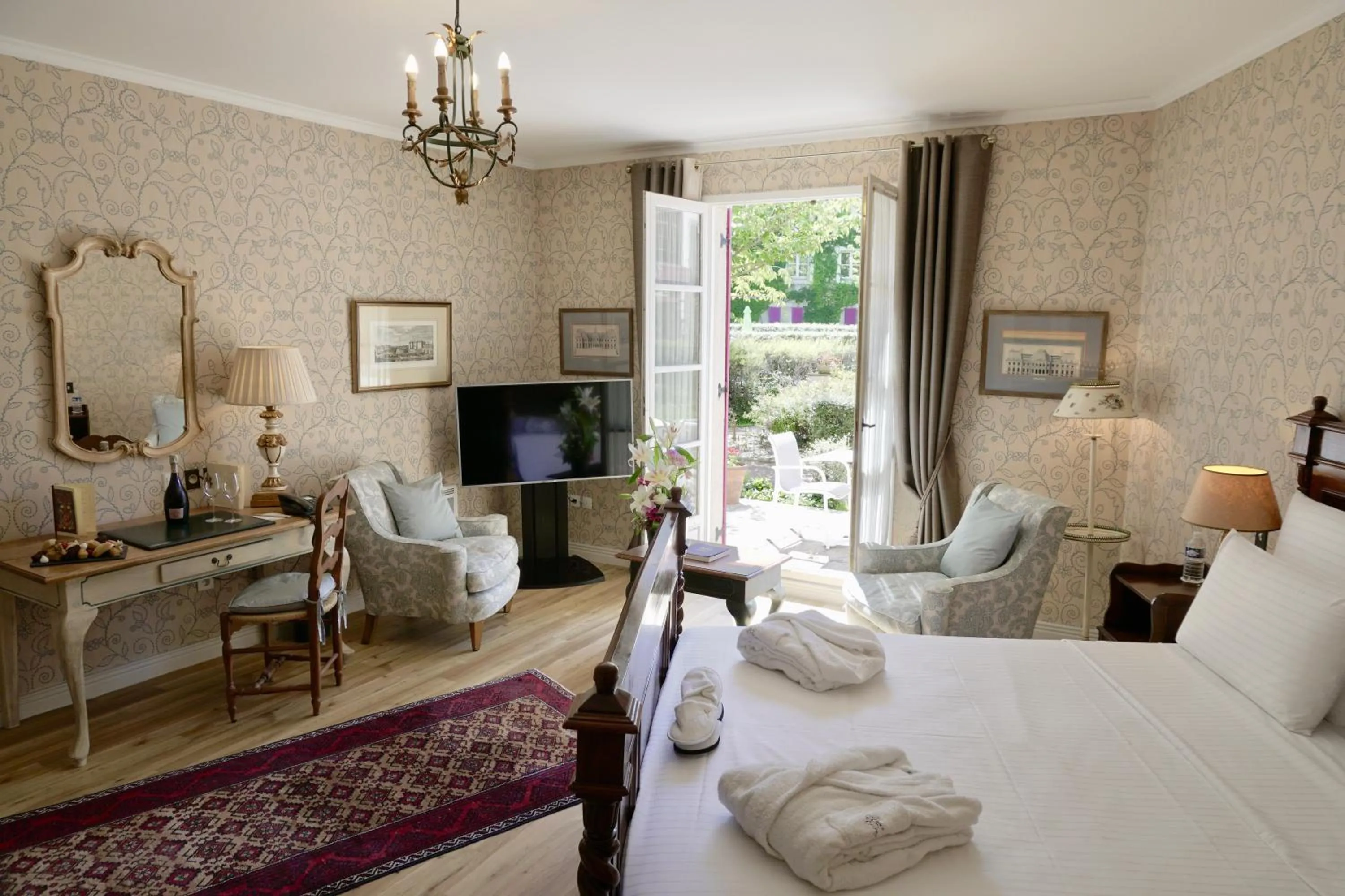 Bed in Le Manoir de Gressy