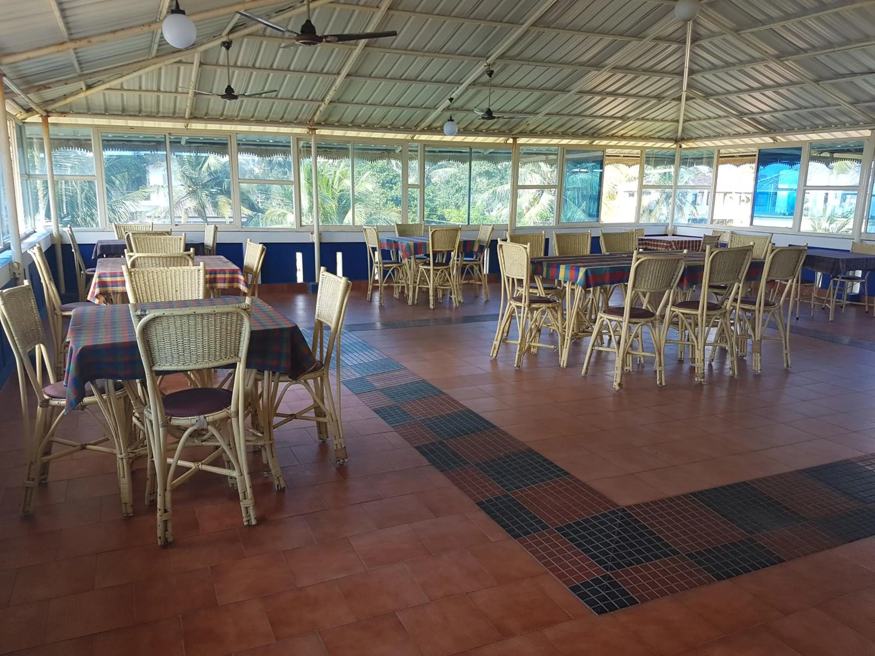 Restaurant/places to eat in Sealine Beach Resorts