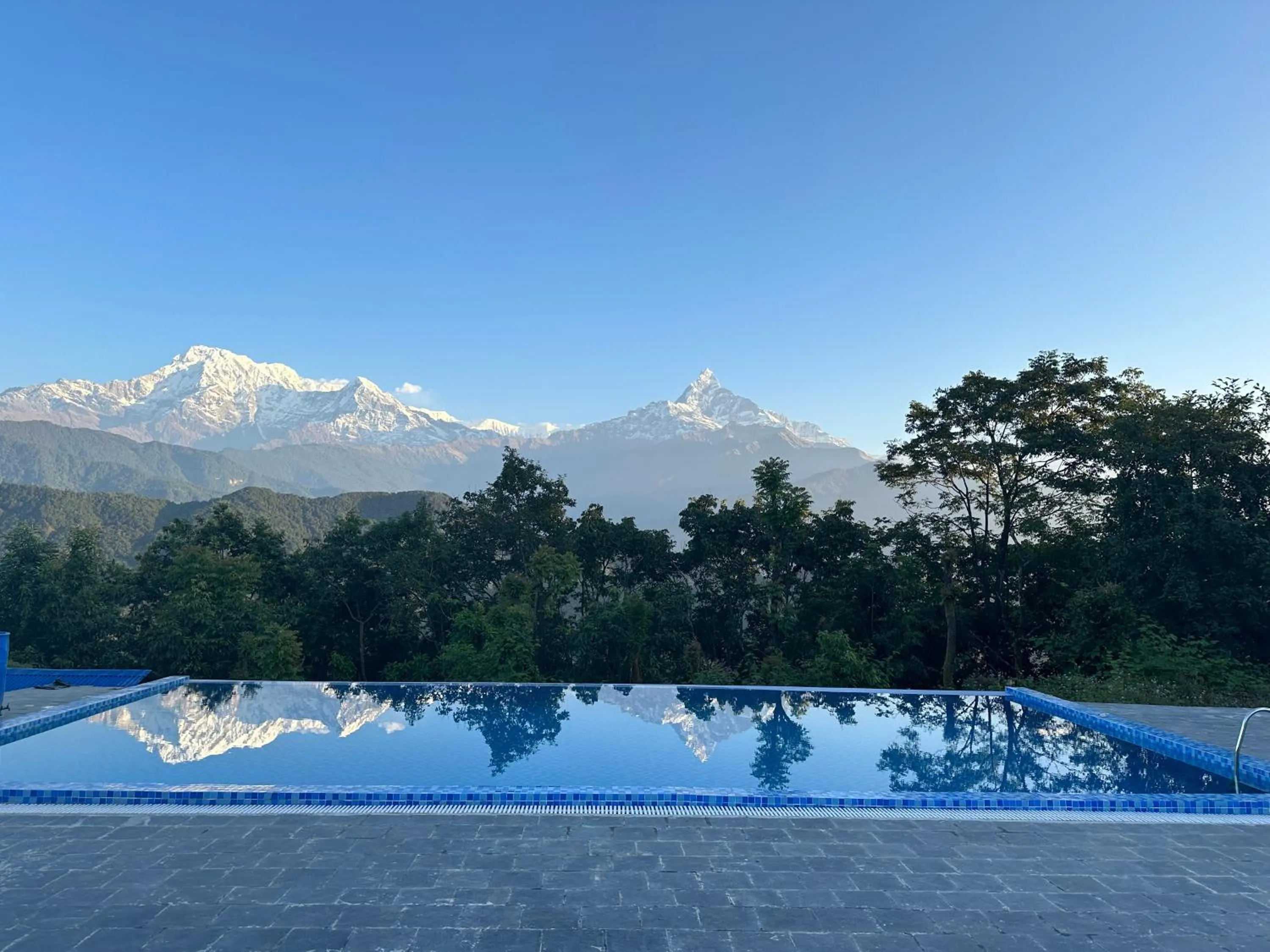 Himalayan Deurali Resort