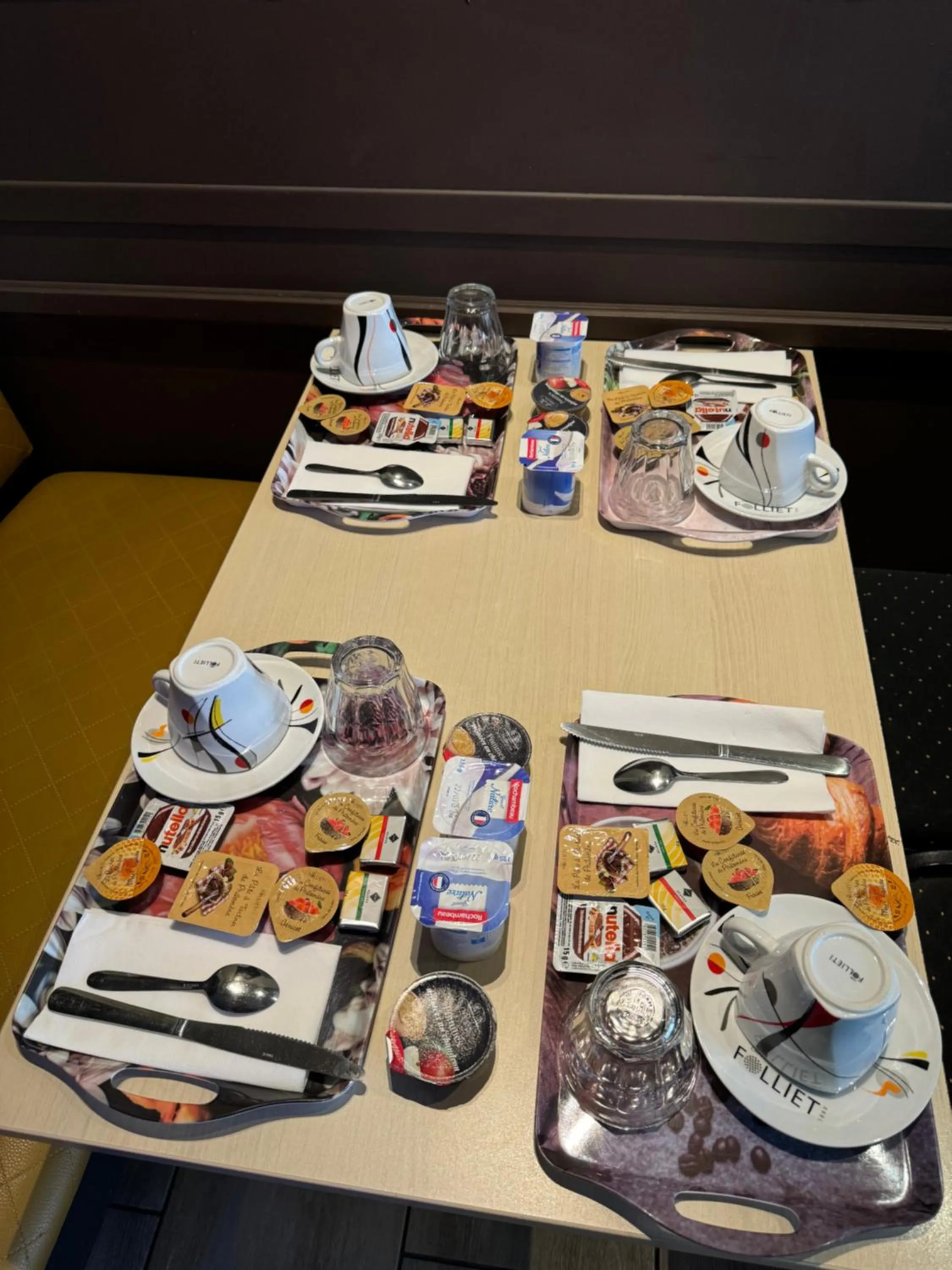 Continental breakfast in Hôtel OpalOriental Boulogne Sur Mer - gare ville et centre