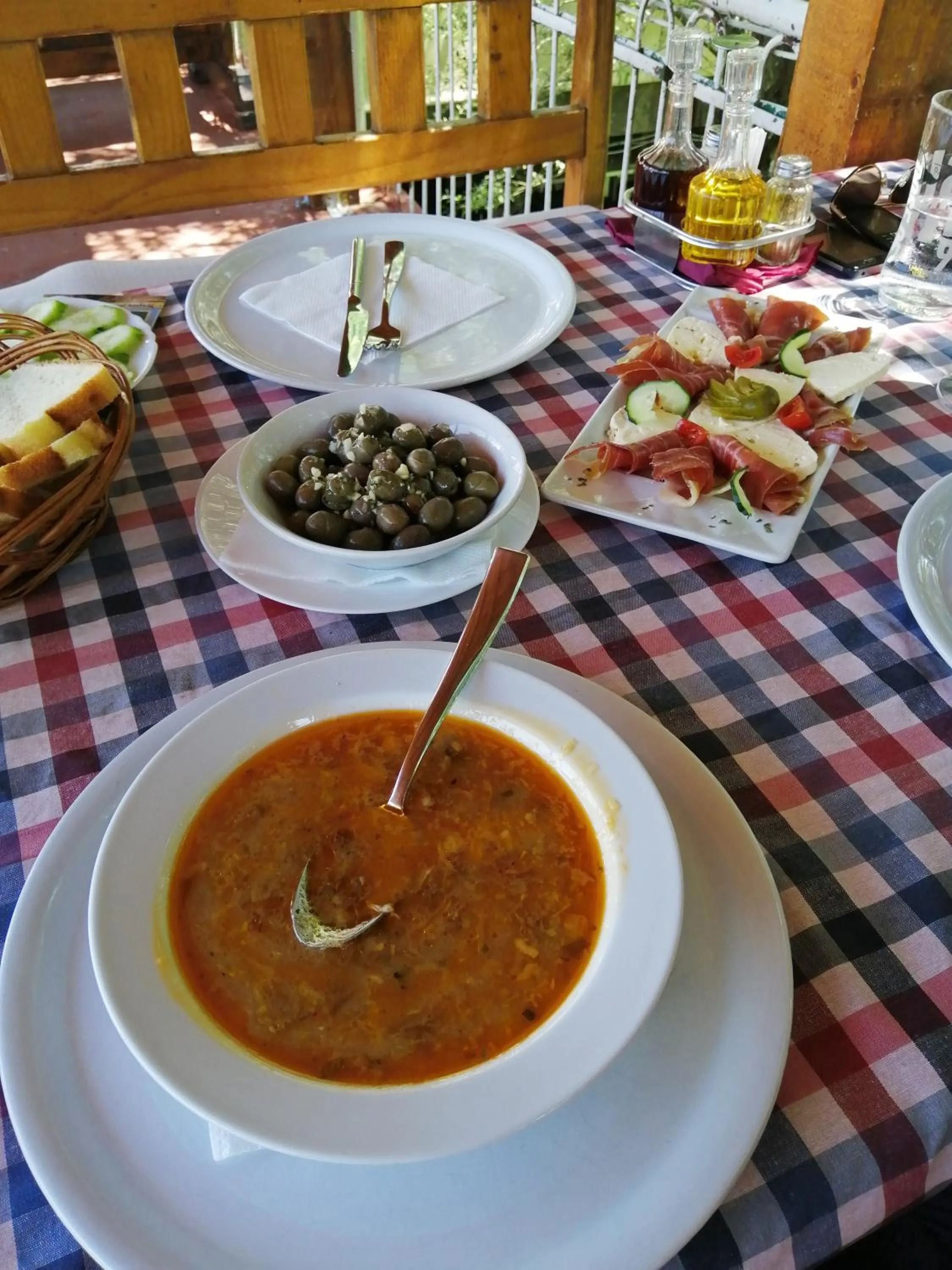 Restaurant/places to eat in Hotel Pelikan