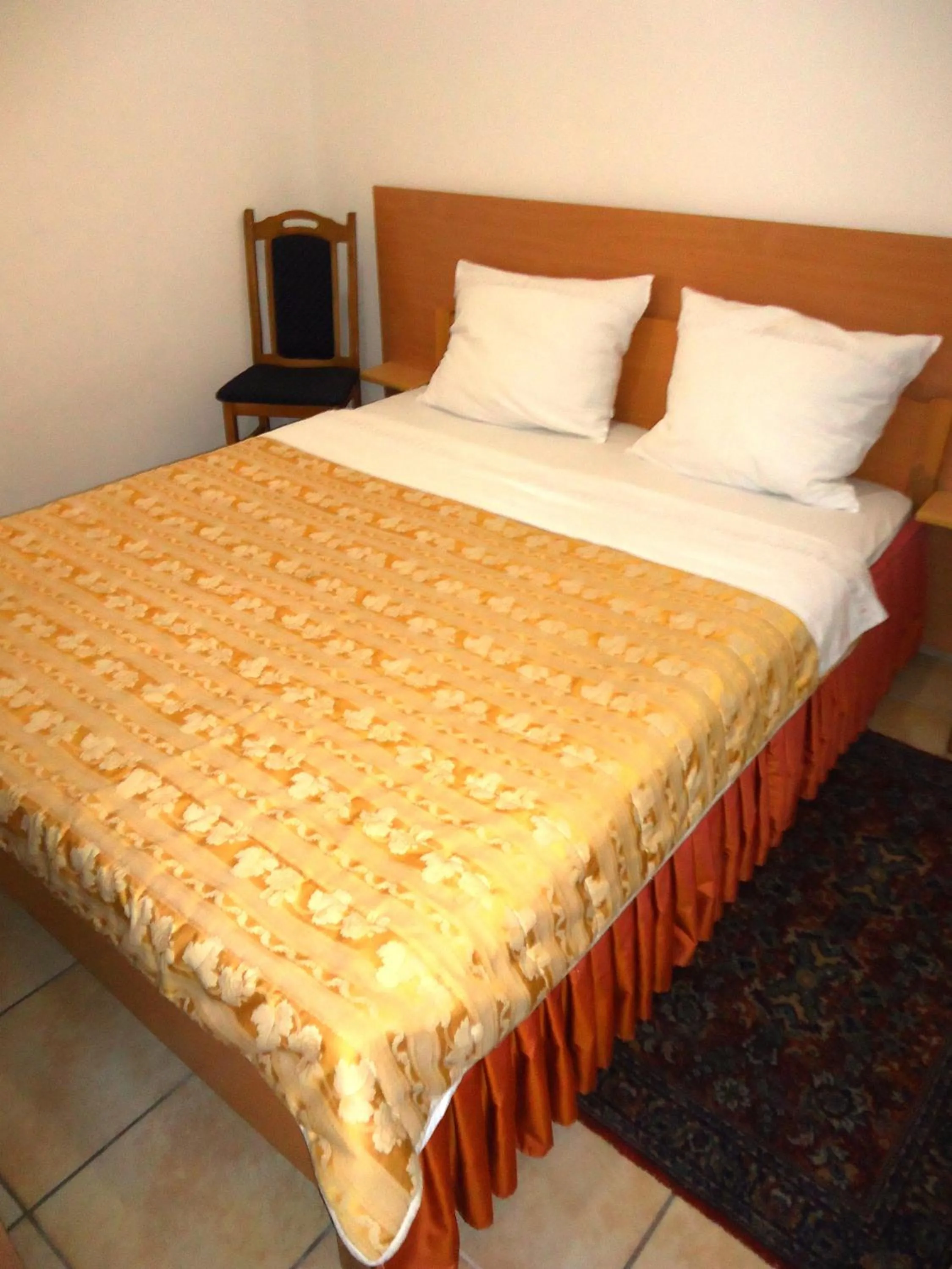 bunk bed, Bed in Hotel Pelikan