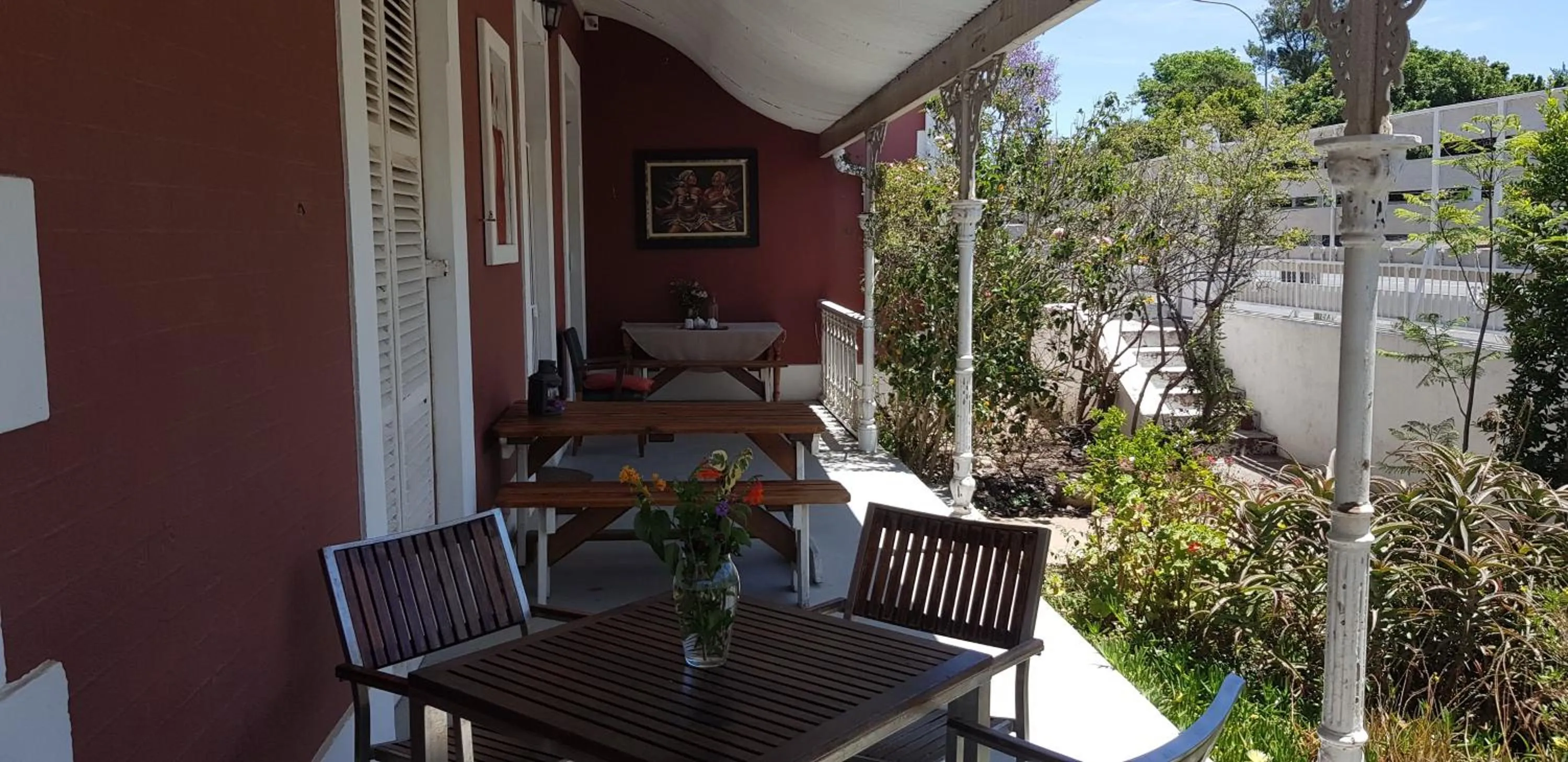 Property building in Kelkiewyn Guesthouse Caledon