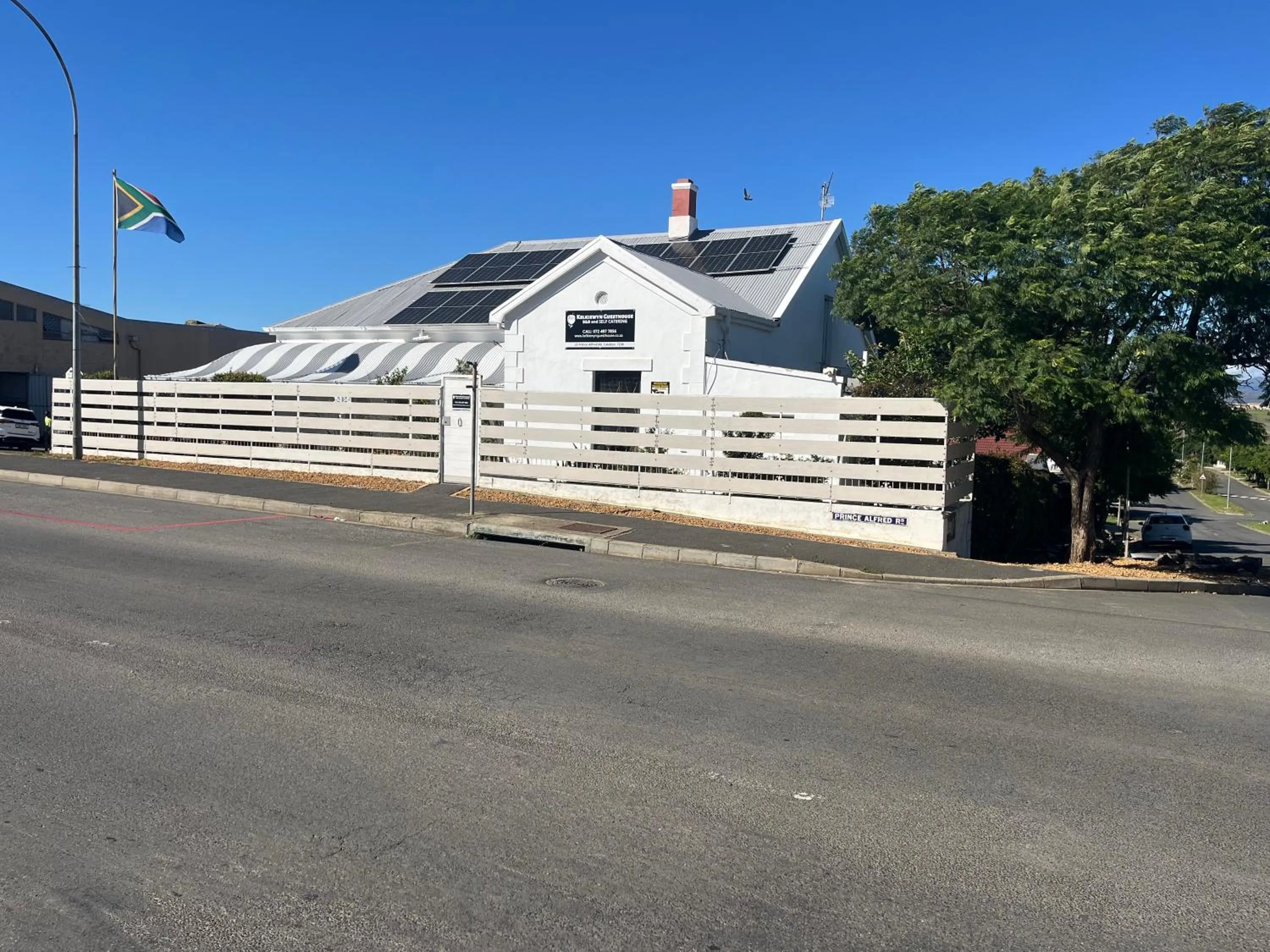 Property building in Kelkiewyn Guesthouse Caledon