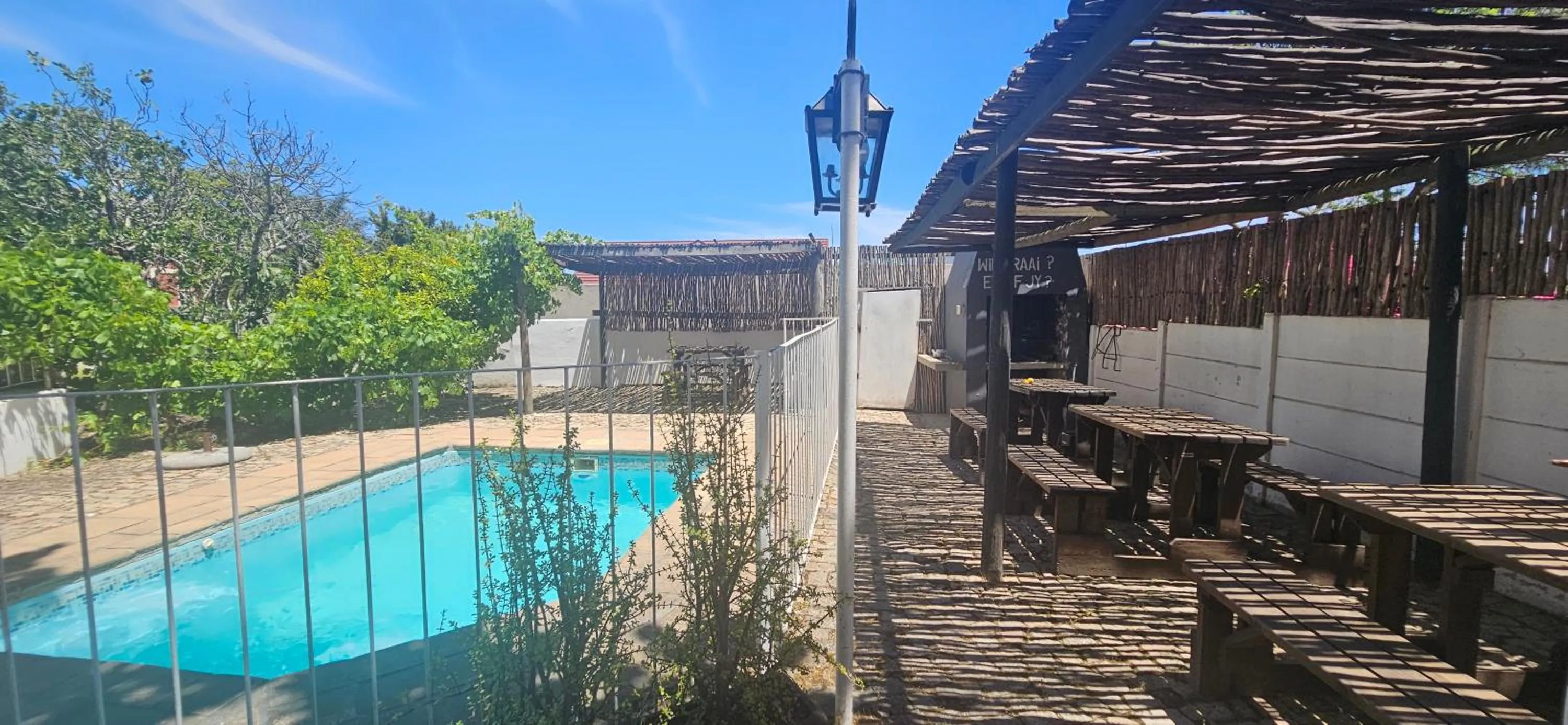 Pool view in Kelkiewyn Guesthouse Caledon