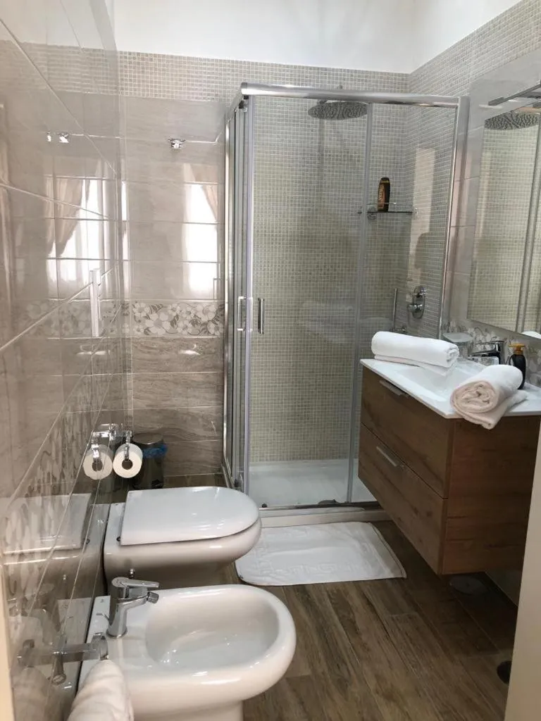 Triple Room with City View in Philip Royal