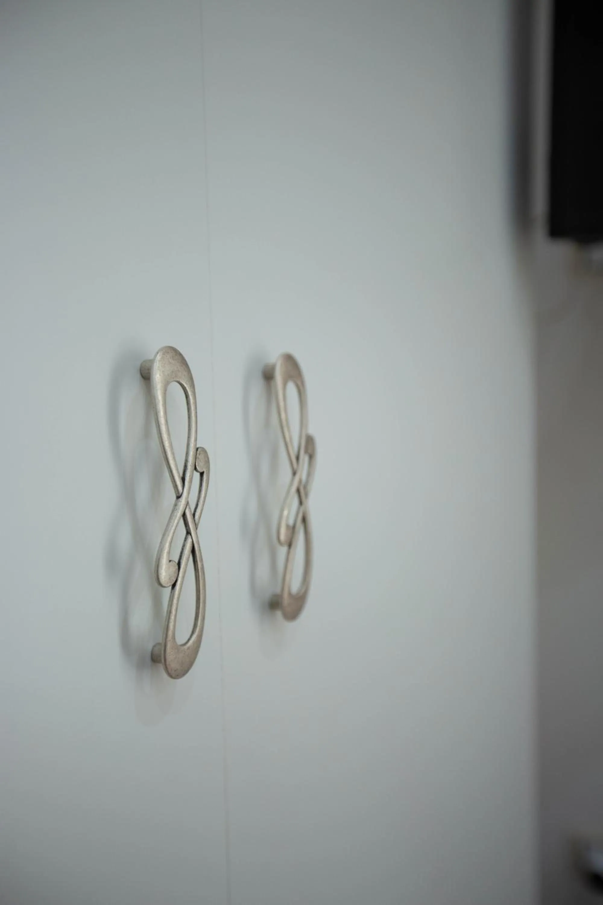 wardrobe in Philip Royal