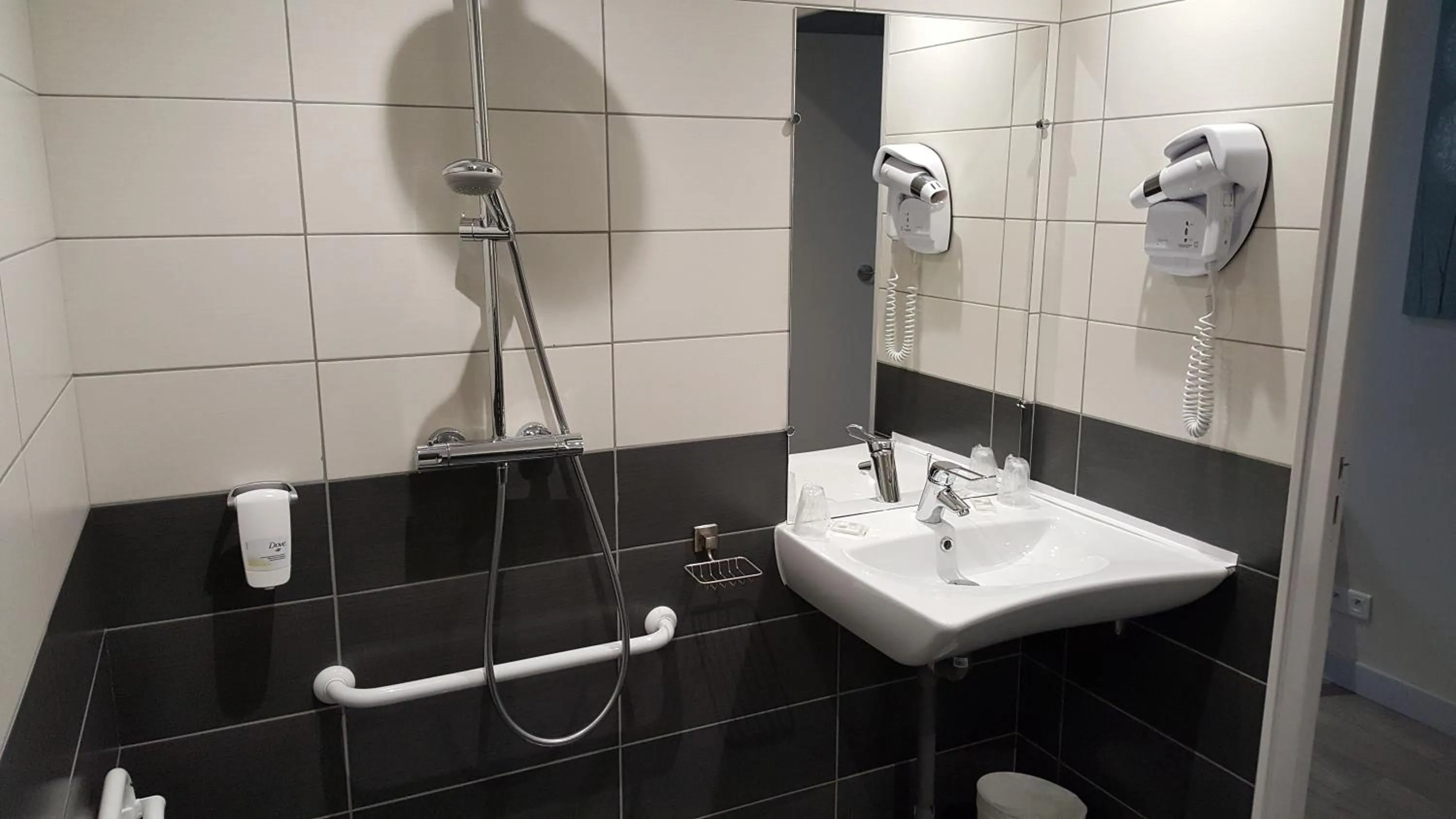 Bathroom in Naéco Le Pouldu