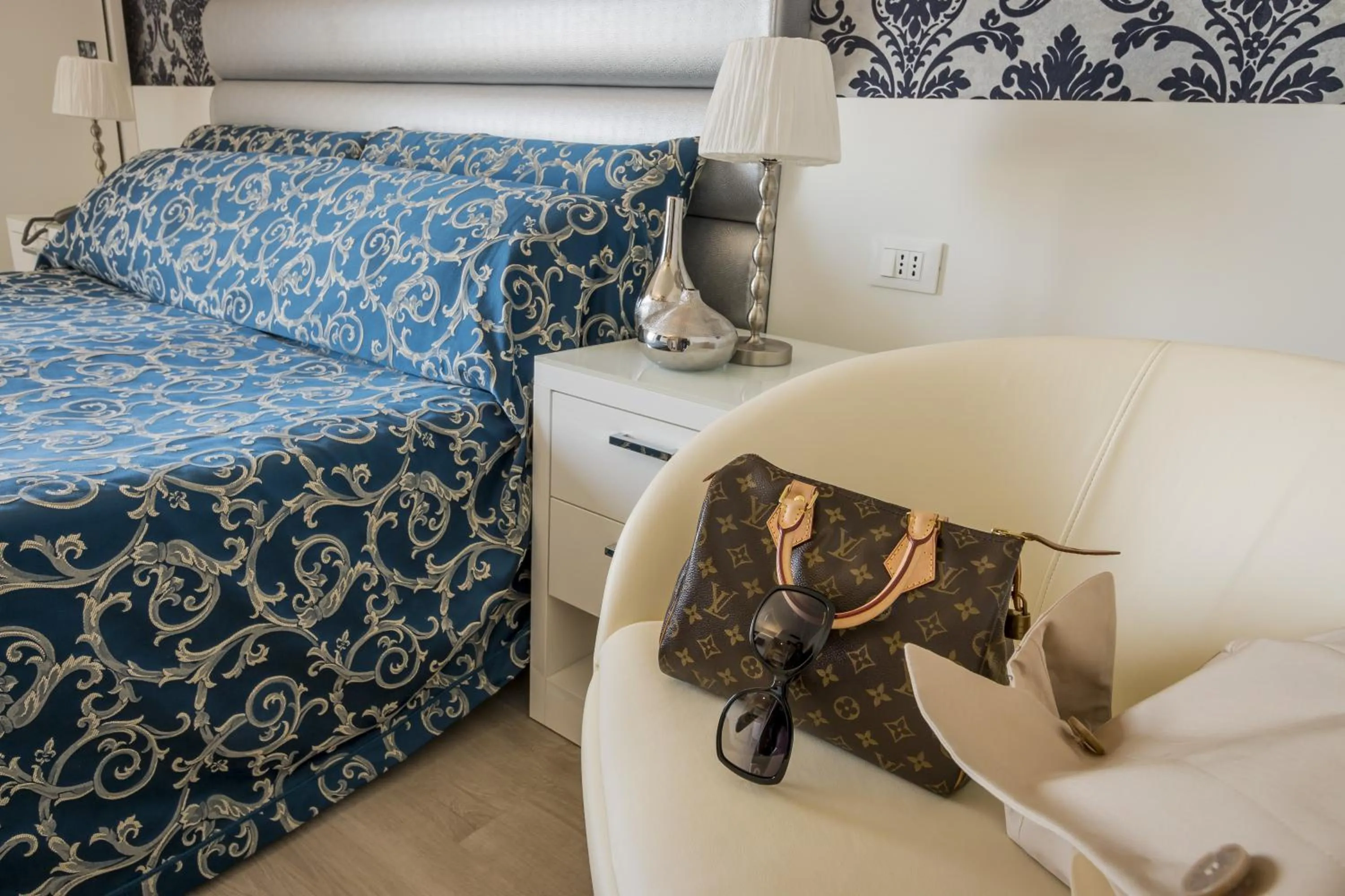 Bedroom, Bed in Hotel Riviera