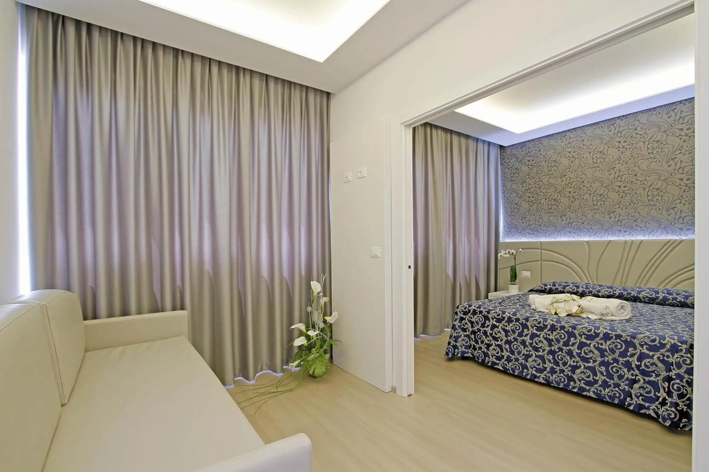 Photo of the whole room, Bed in Hotel Riviera