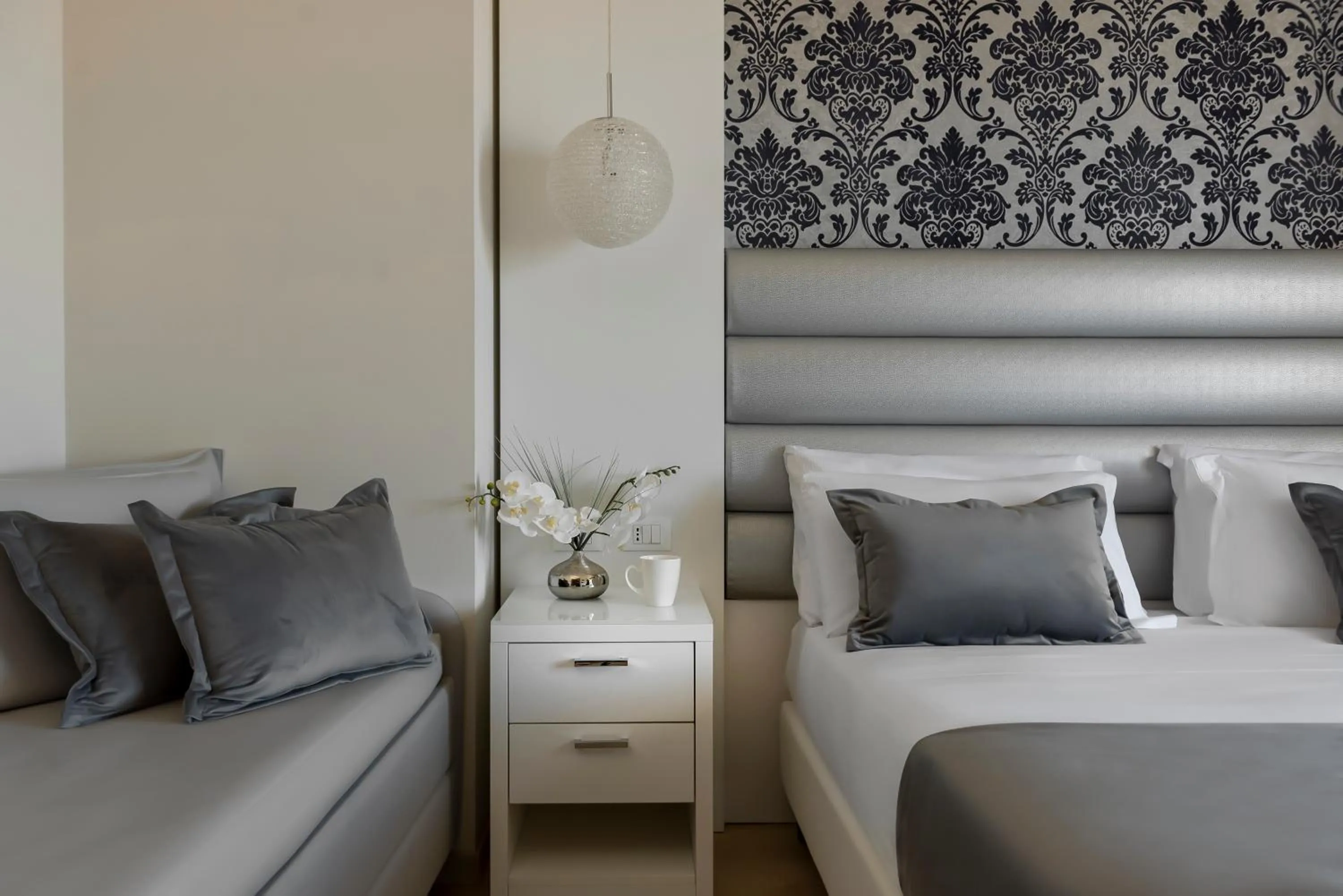 Bedroom, Bed in Hotel Riviera