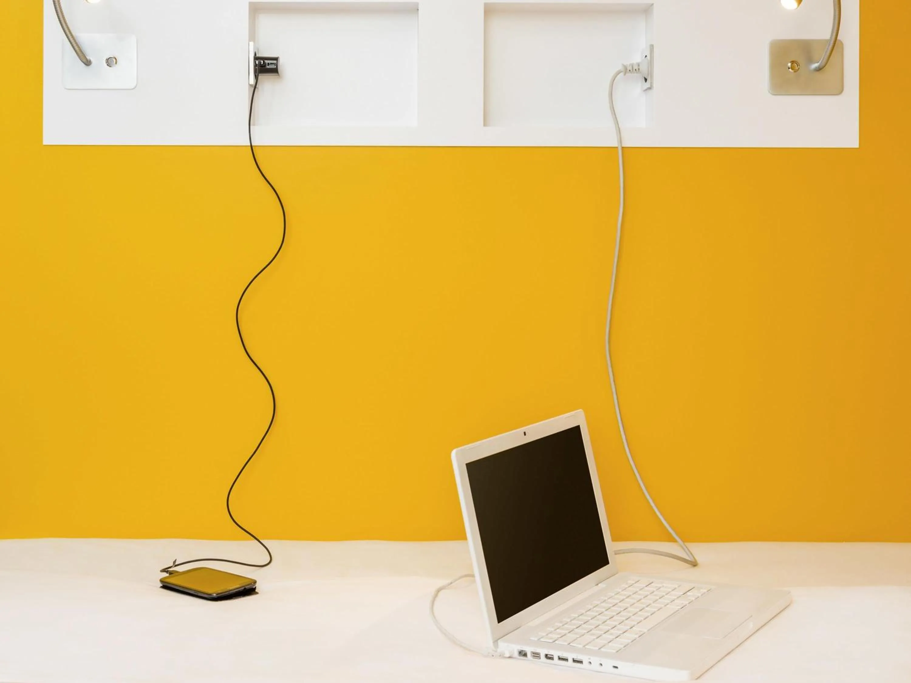 Bedroom in ibis budget Rouen Nord Isneauville