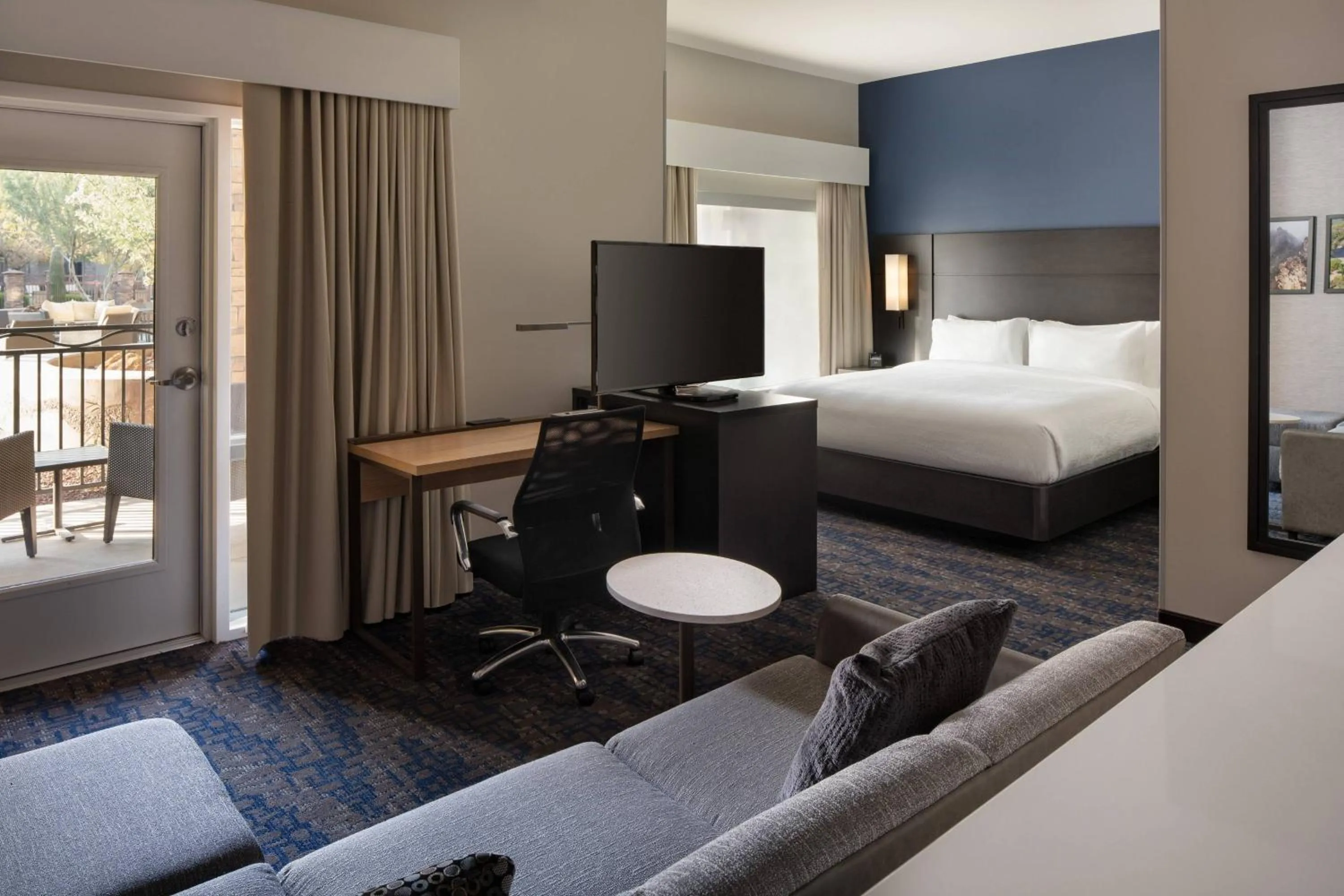 Bedroom, Bed in Residence Inn by Marriott Scottsdale Salt River
