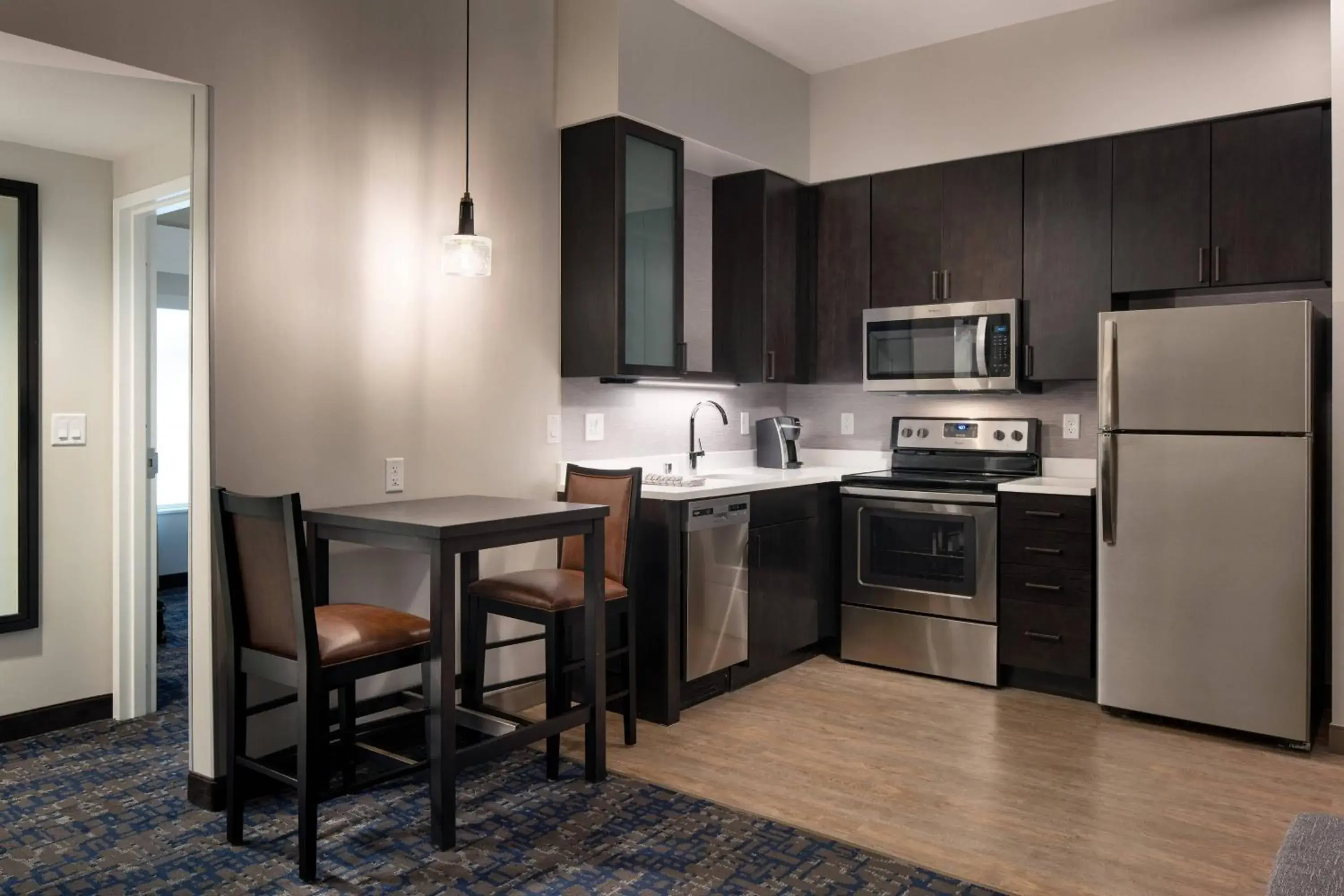 One-Bedroom Larger King Suite – Hearing Accessible in Residence Inn by Marriott Scottsdale Salt River One-Bedroom Larger King Suite – Hearing Accessible in Residence Inn by Marriott Scottsdale Salt River