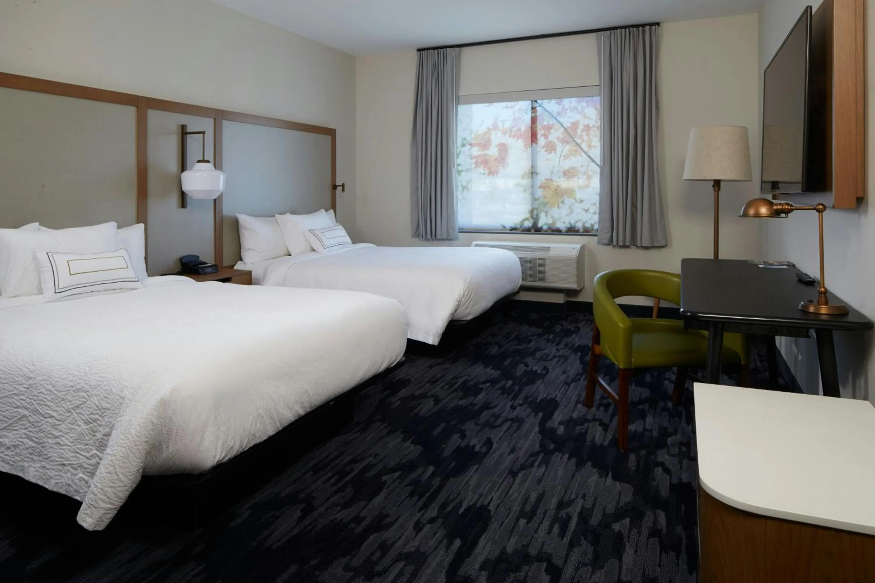 Photo of the whole room, Bed in Fairfield Inn & Suites by Marriott Riverside Moreno Valley