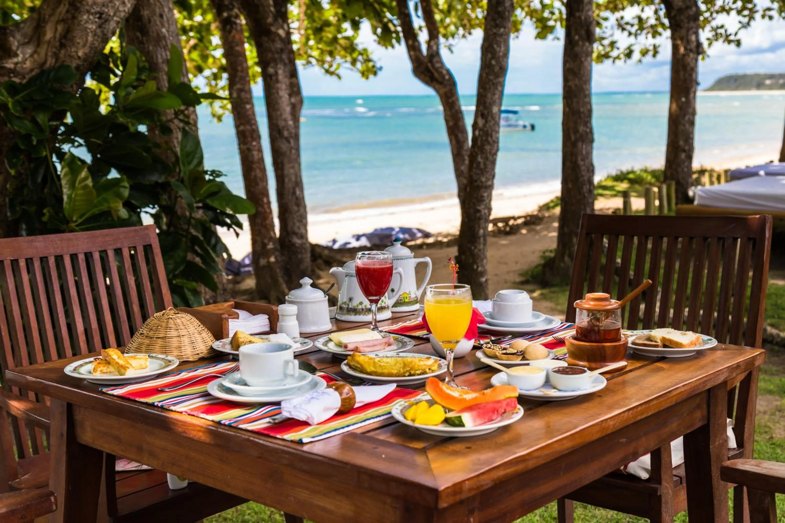 Breakfast in Pousada Enseada do Espelho