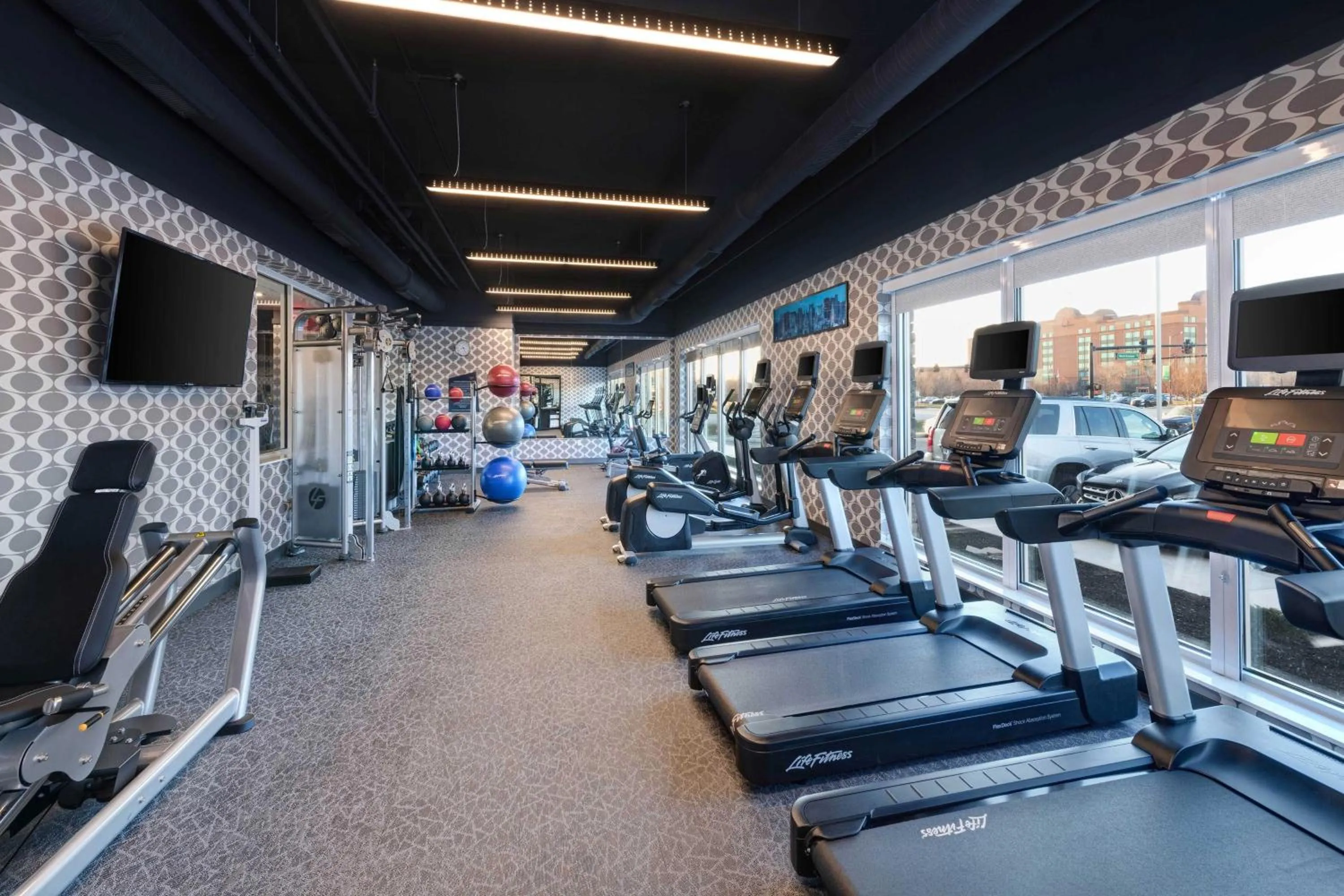 Fitness centre/facilities in Aloft Cincinnati West Chester