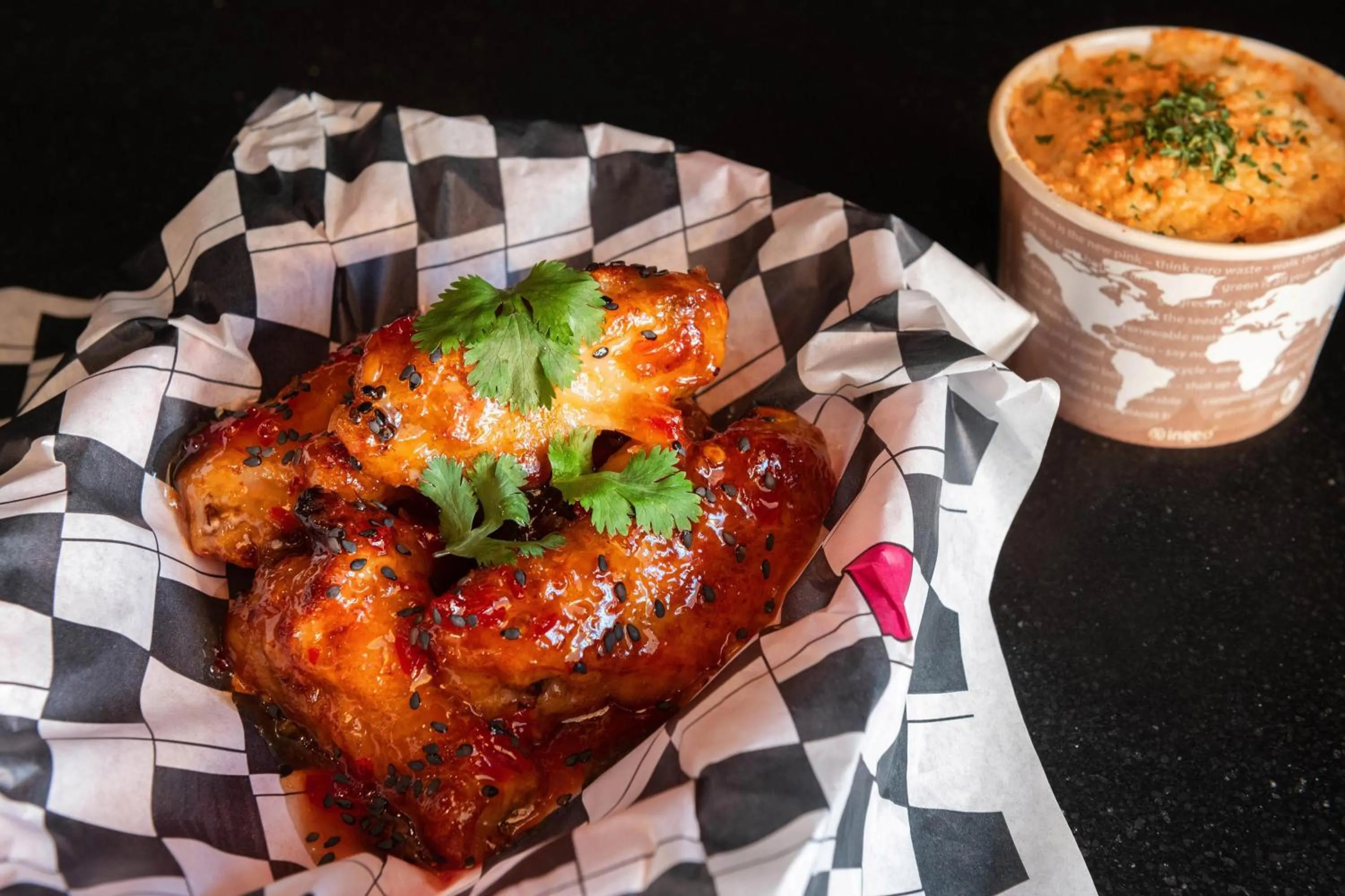 Restaurant/places to eat in Aloft Cincinnati West Chester