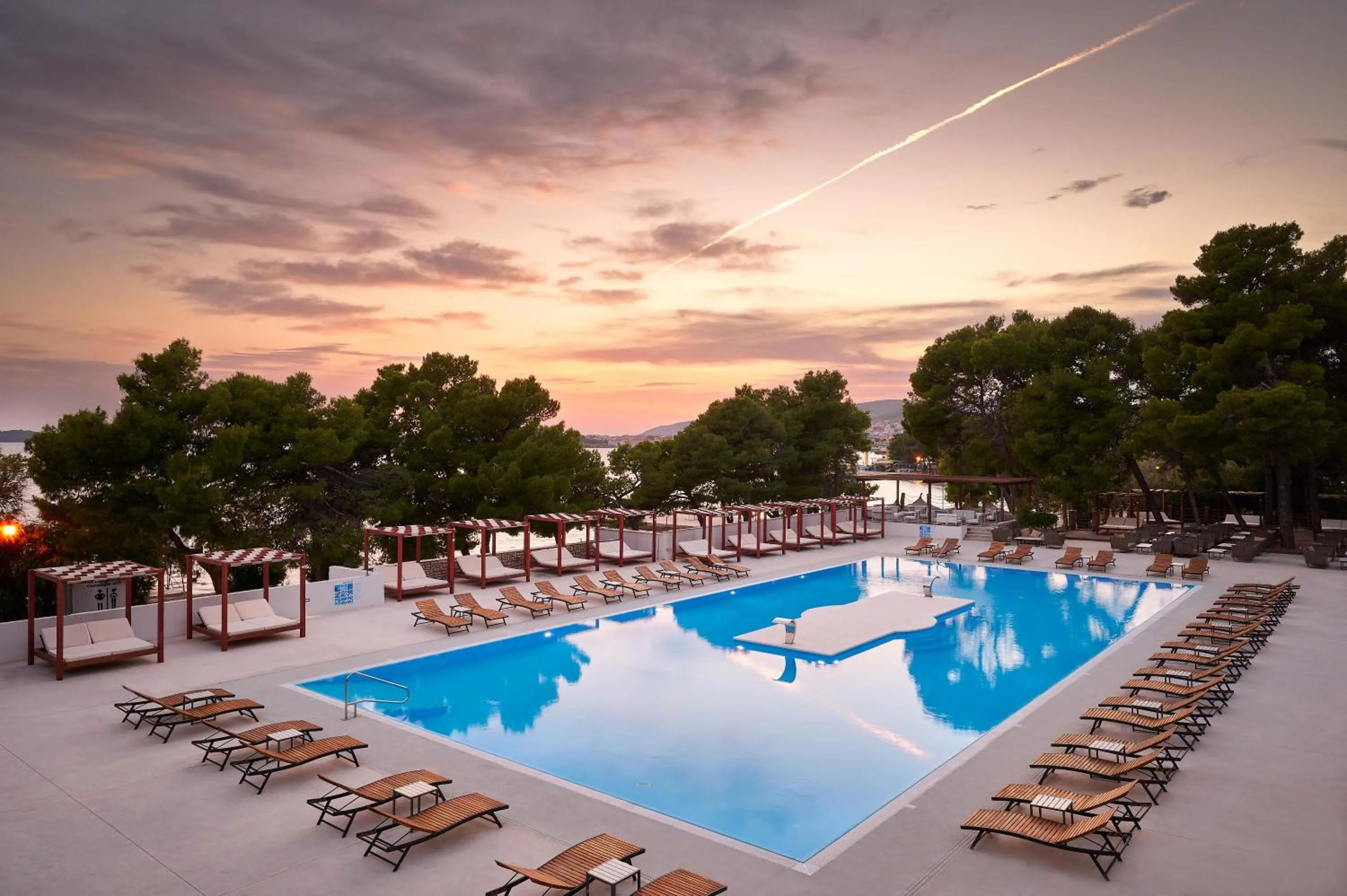 Swimming pool in Ville Imperial Vodice