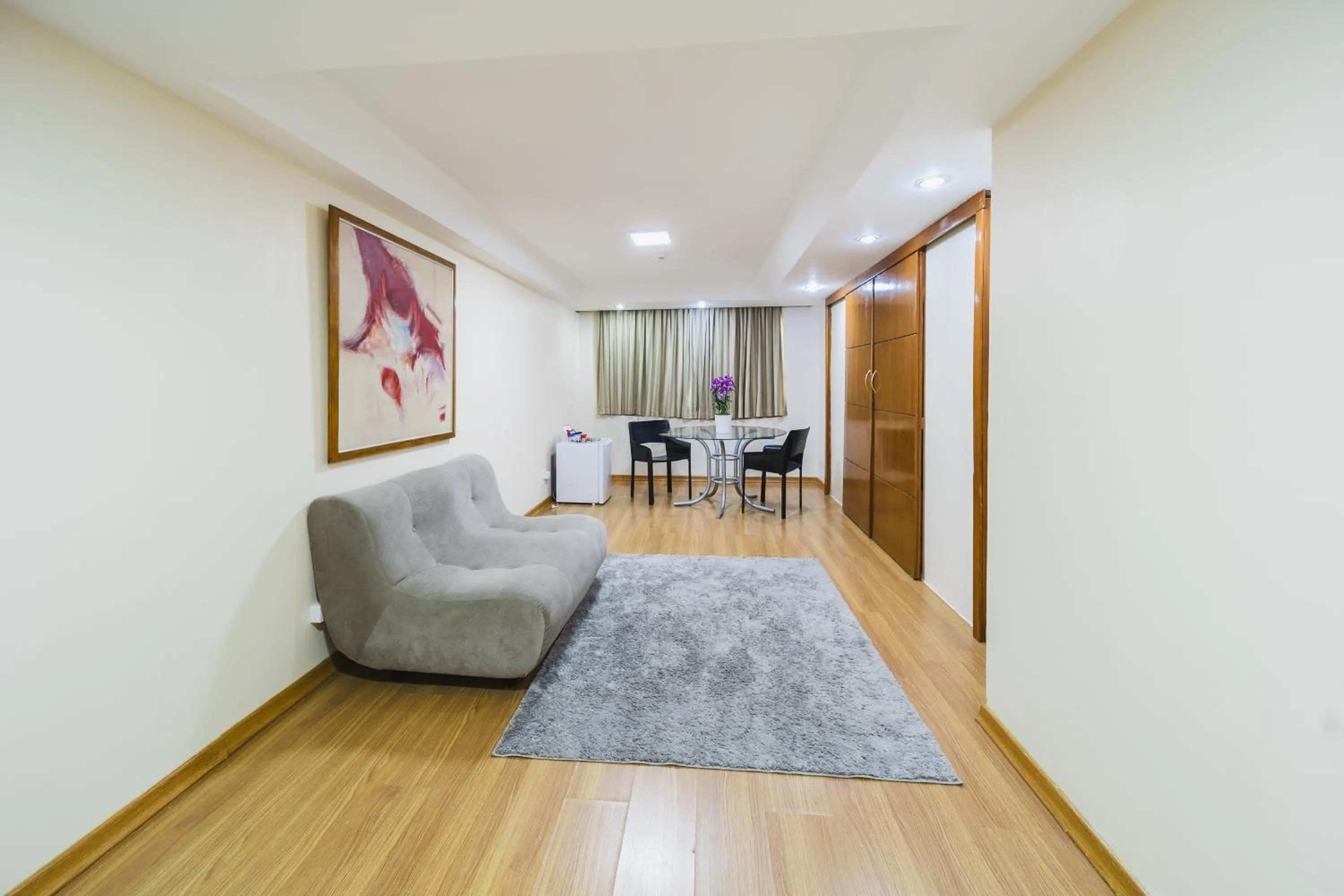 Living room in Hotel Golden Park Curitiba By Nacional Inn