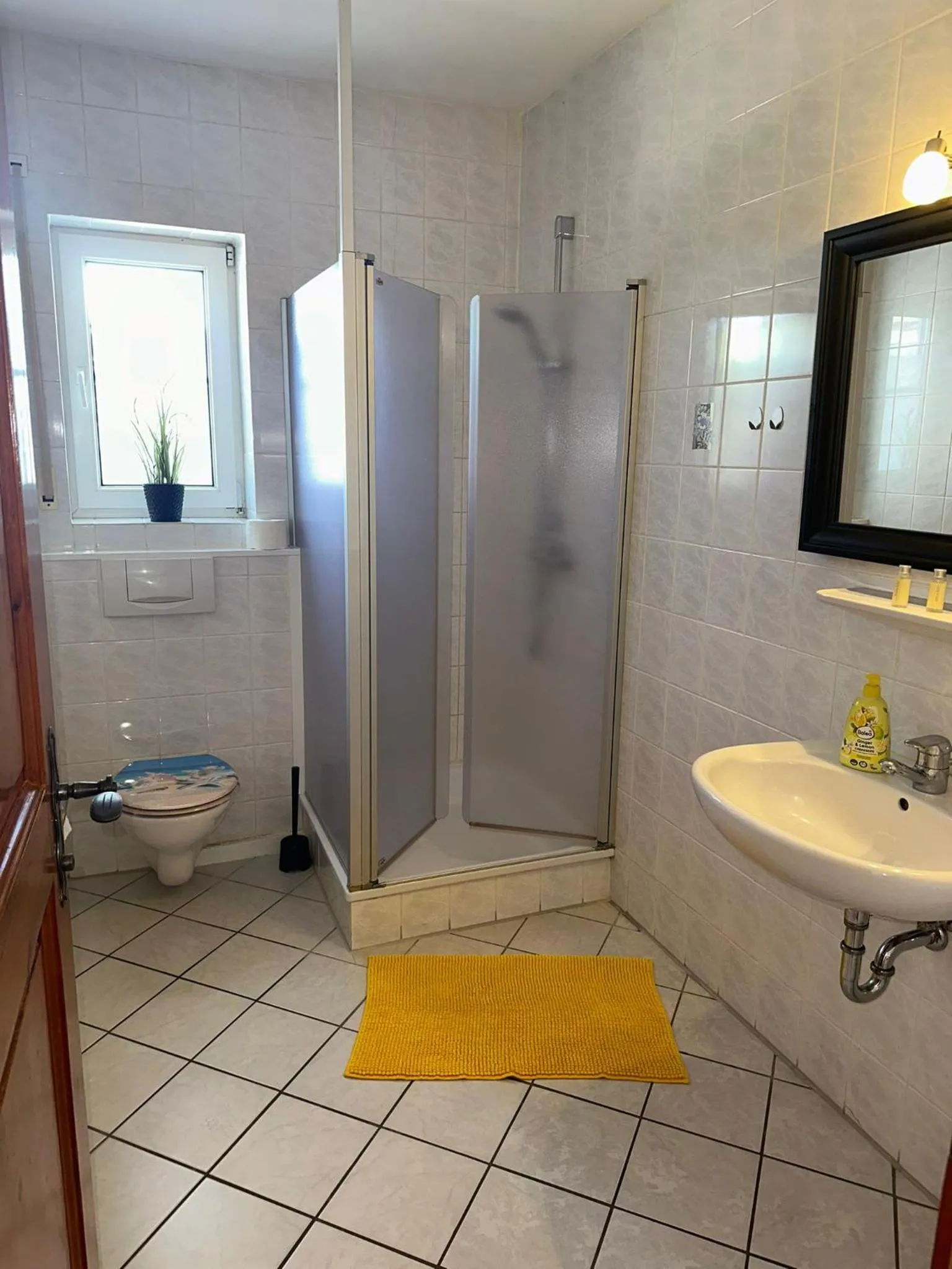 Seehaus Mamming - Hotel - Schlaffässer - Biergarten - Camping