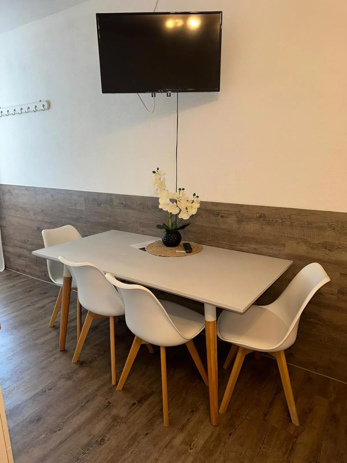 Seehaus Mamming - Hotel - Schlaffässer - Biergarten - Camping