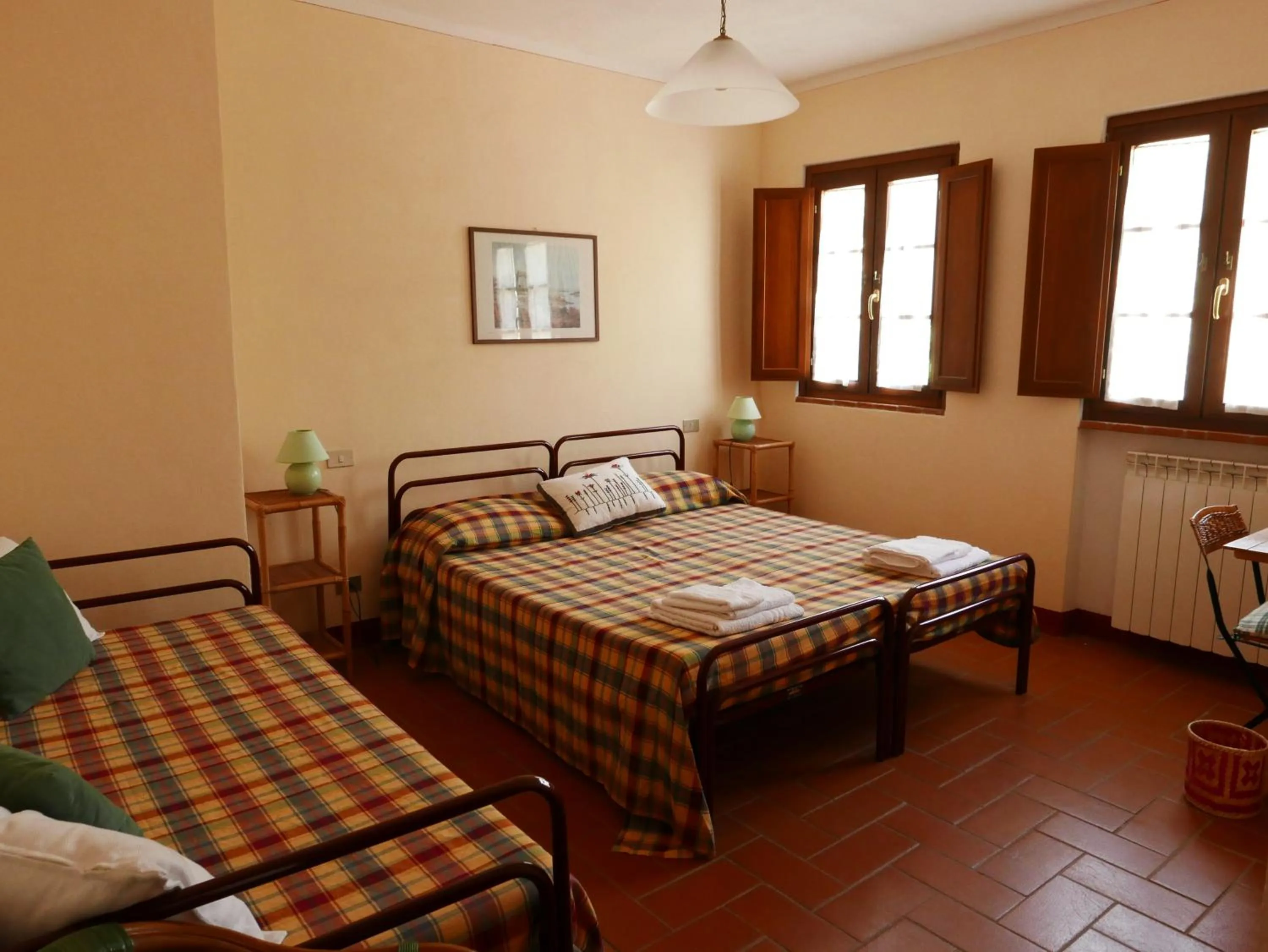 Bed in Fattoria Gambaro di Petrognano