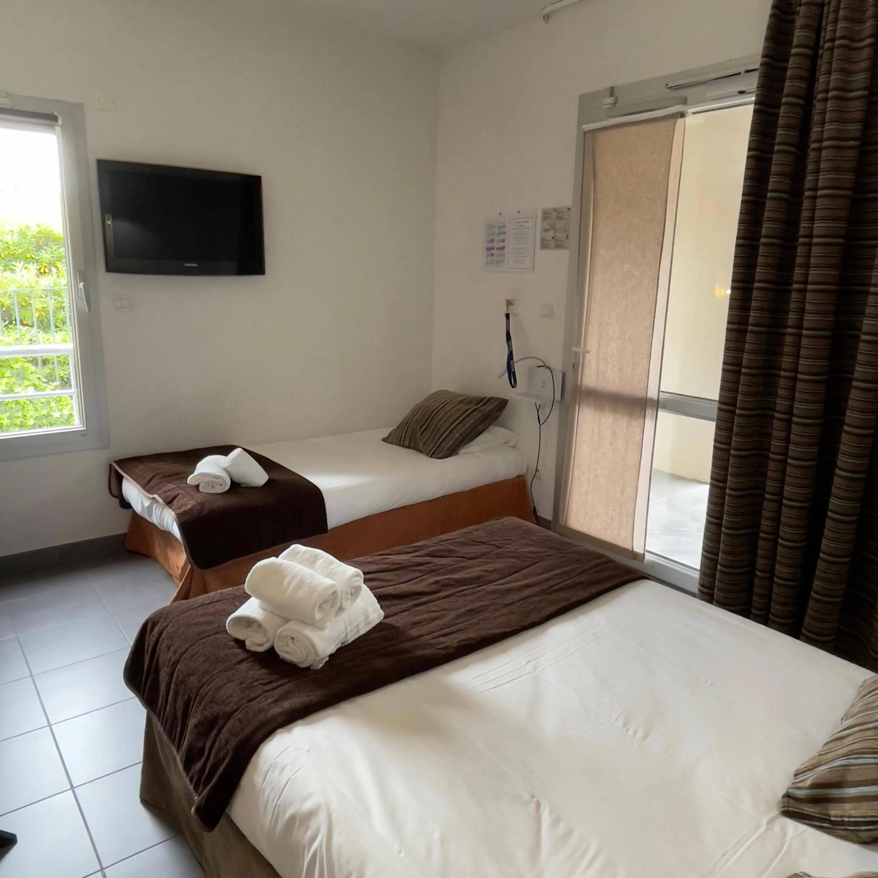 Bed in Patio De Violette