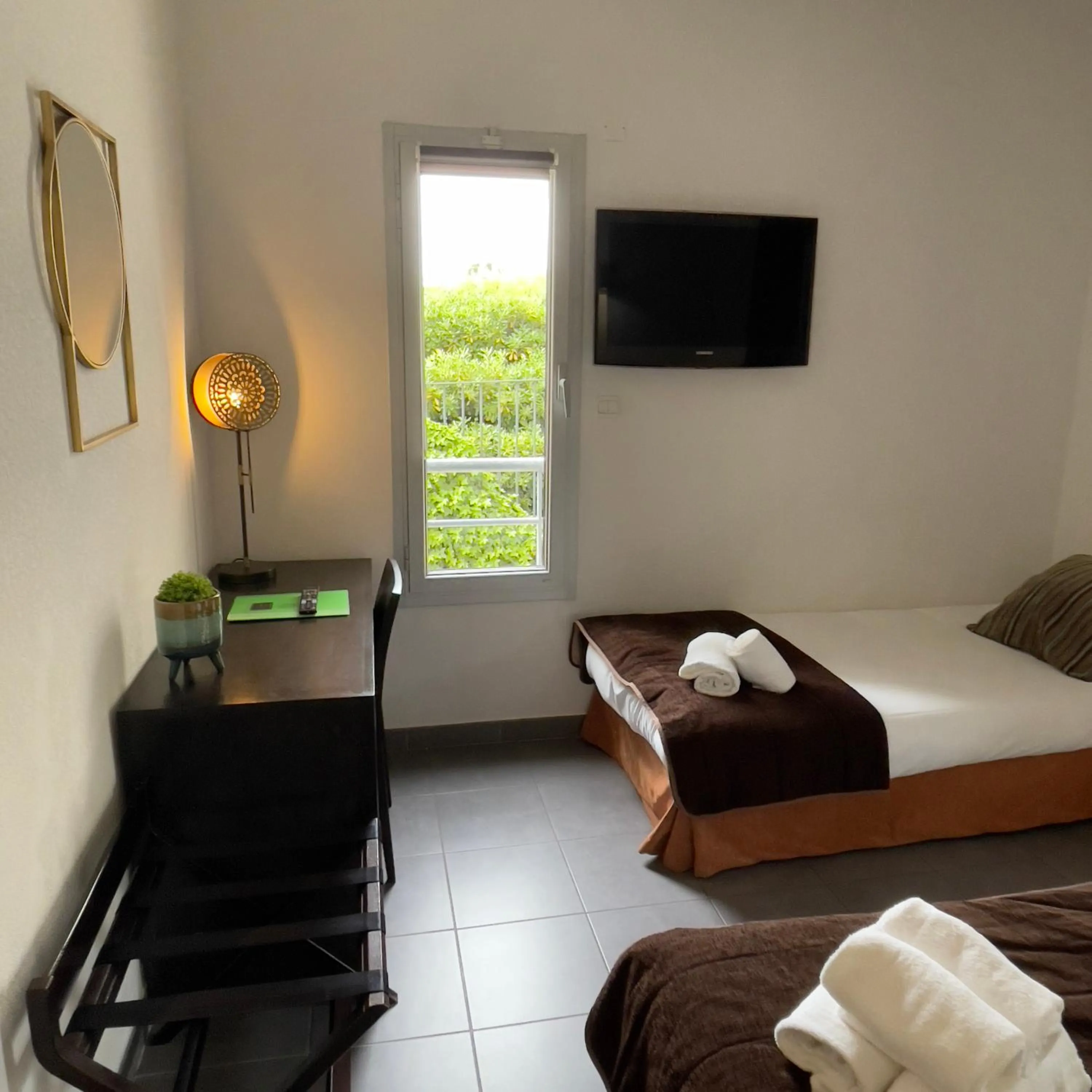 Bed in Patio De Violette