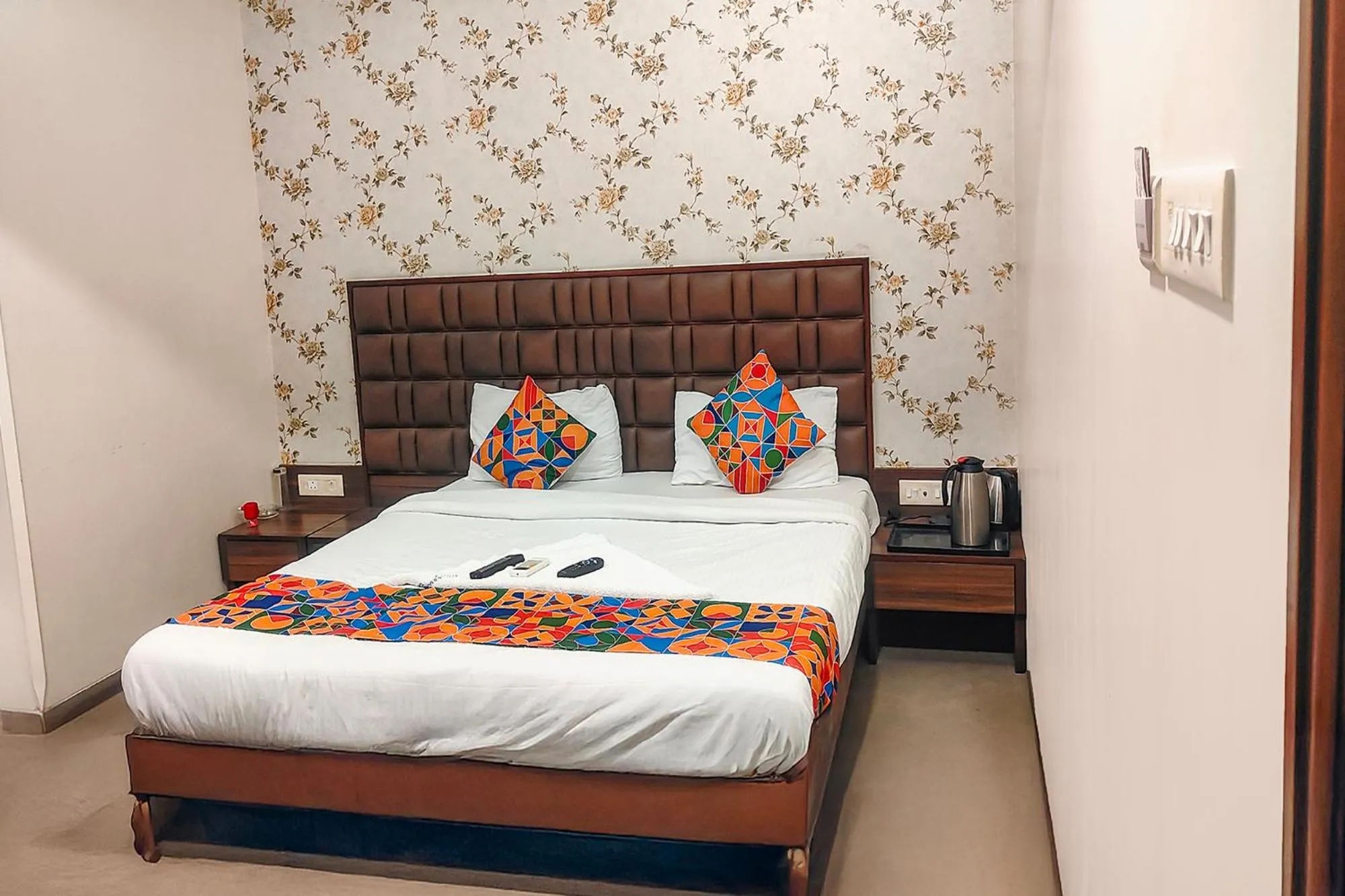 Bed in FabHotel Landmark Residency - Nr MIDC Turbhe