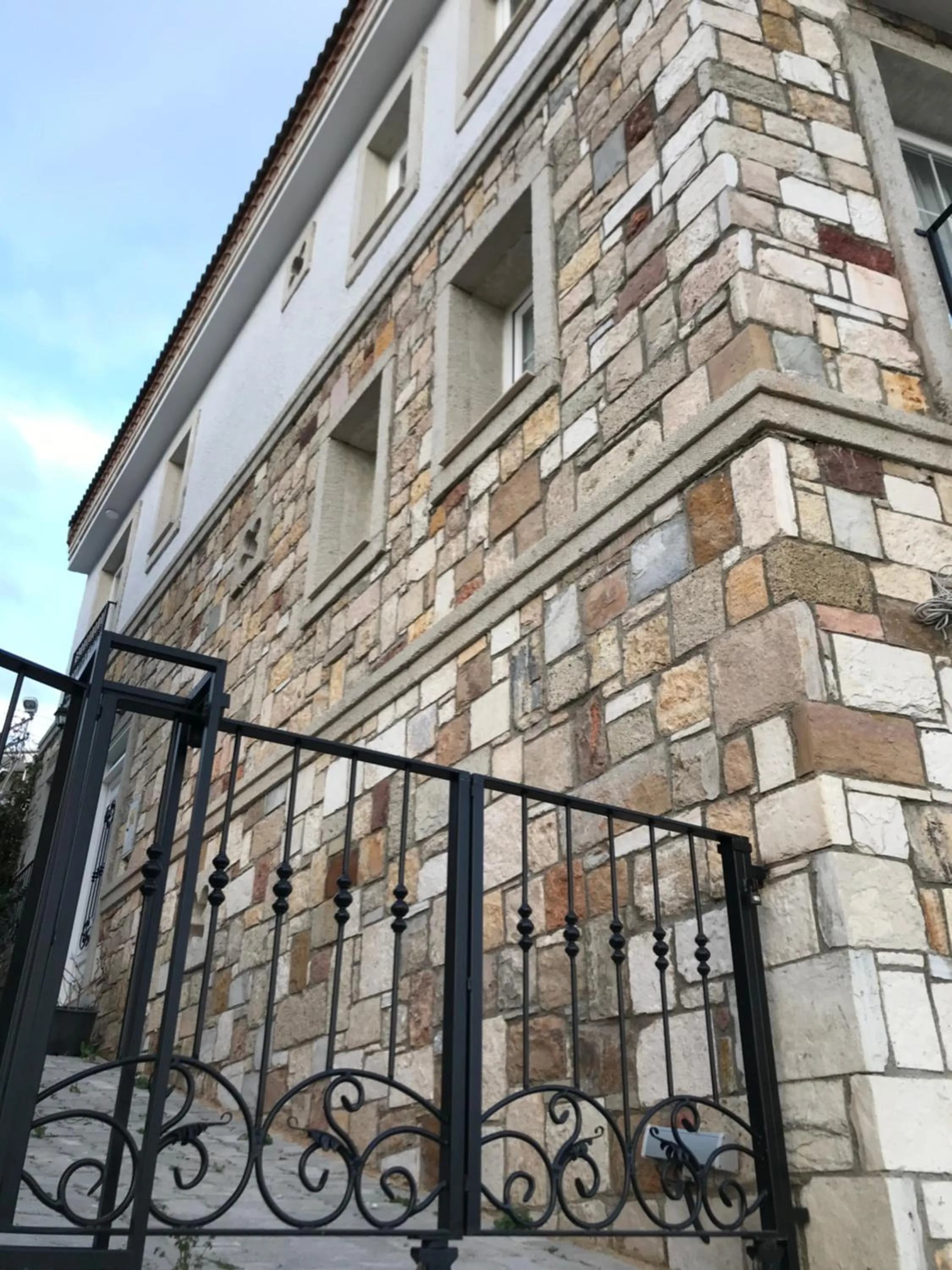 Property building in Villa Veria