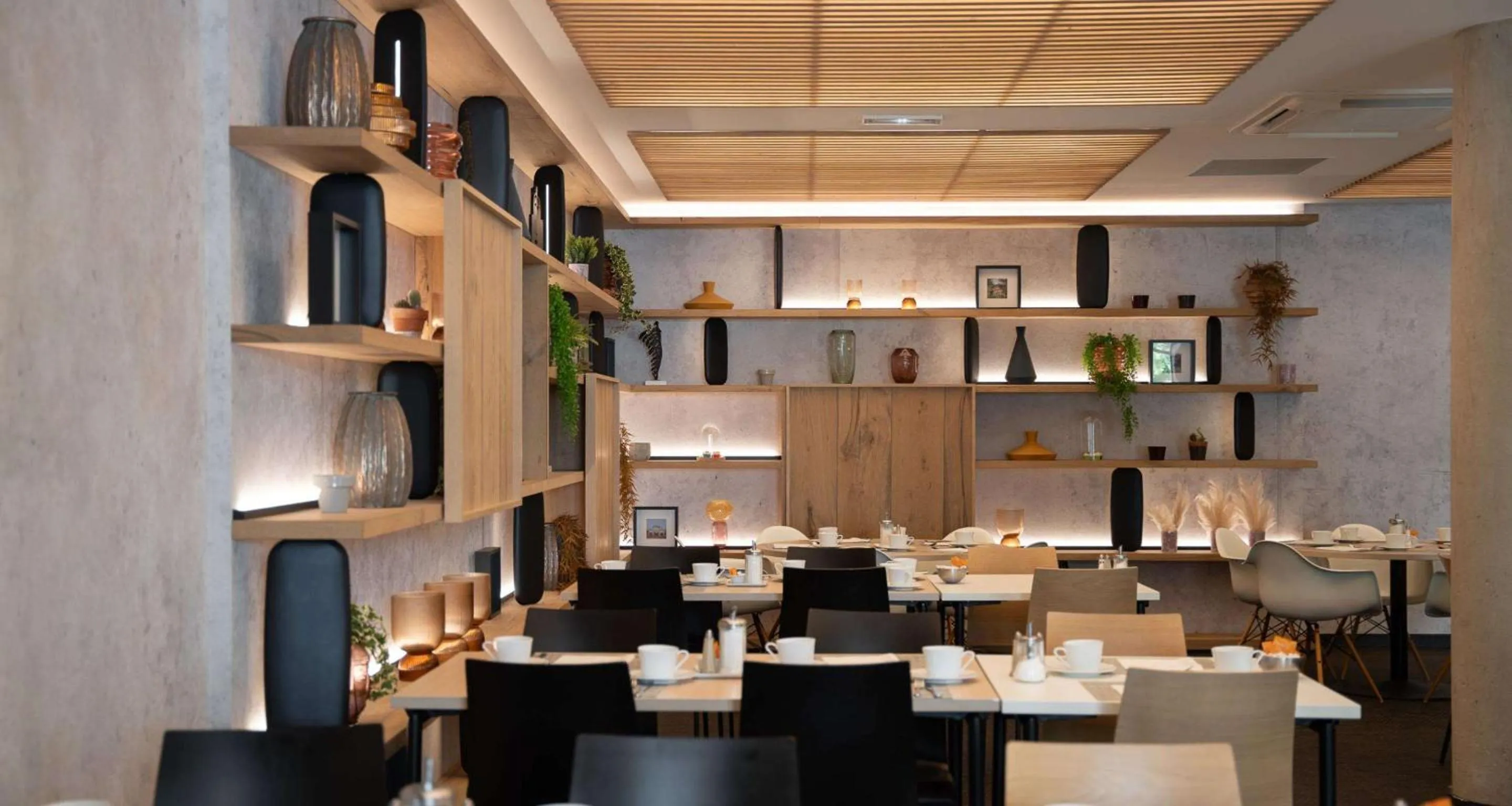 Breakfast in Best Western Premier Hotel de la Paix