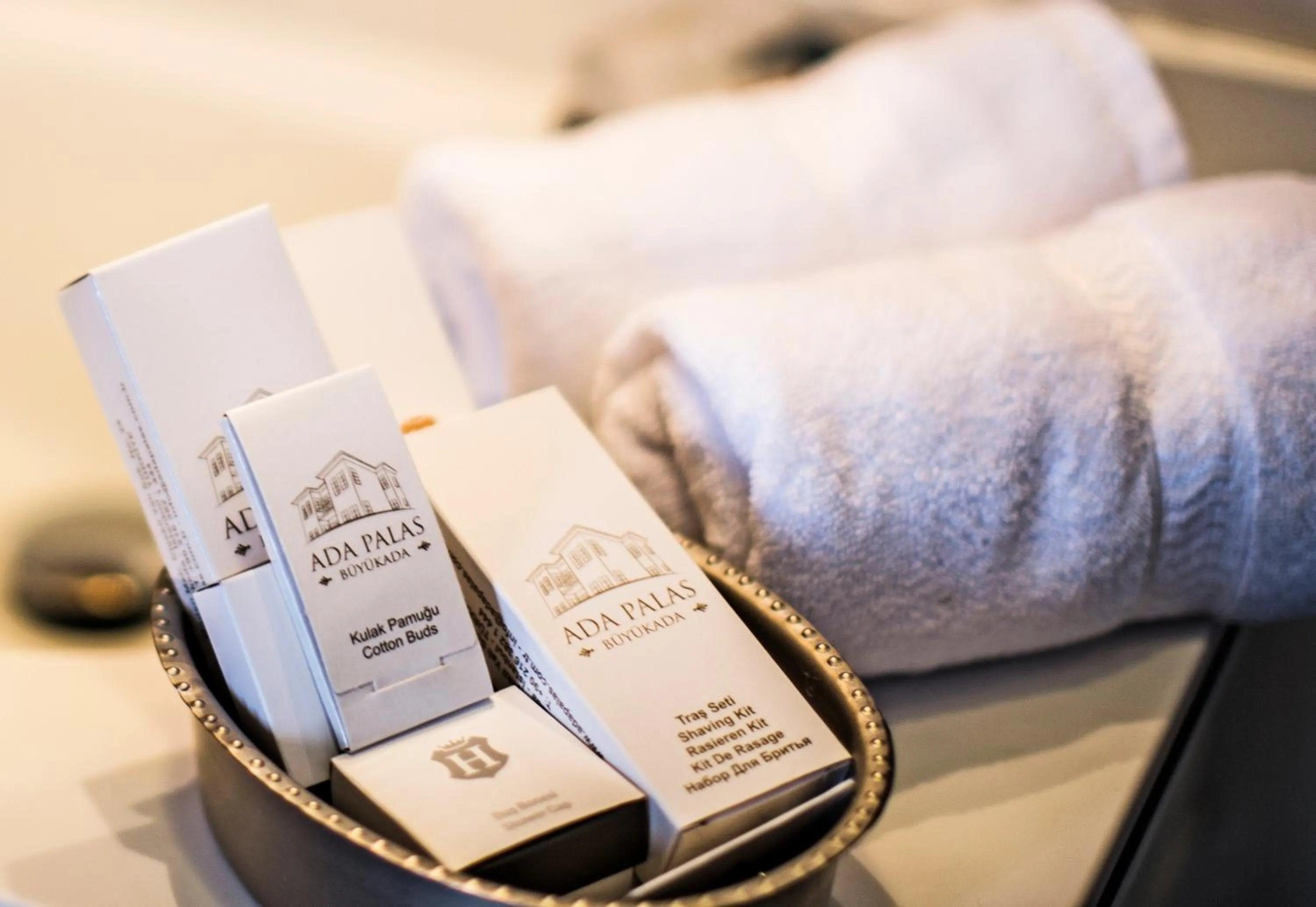 Bathroom, Bed in Ada Palas Buyukada