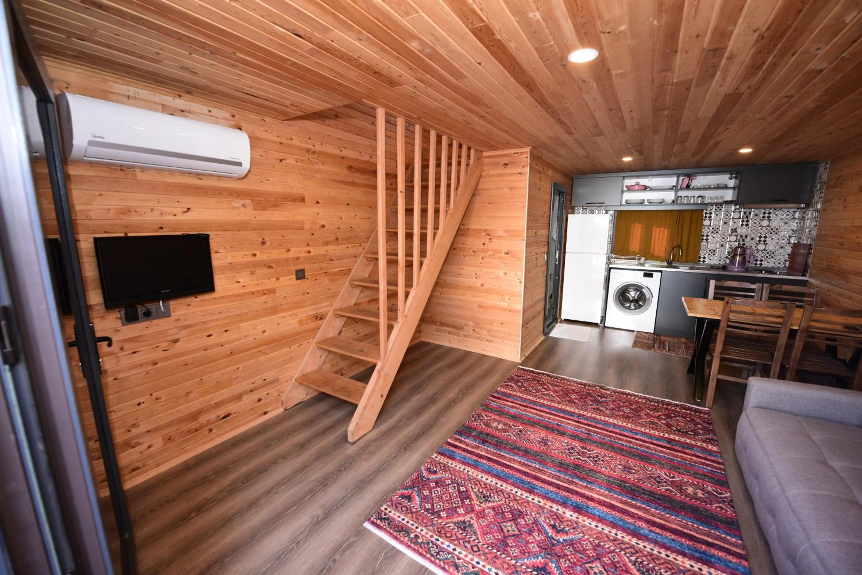 İRBEÇ APART & BUNGALOW