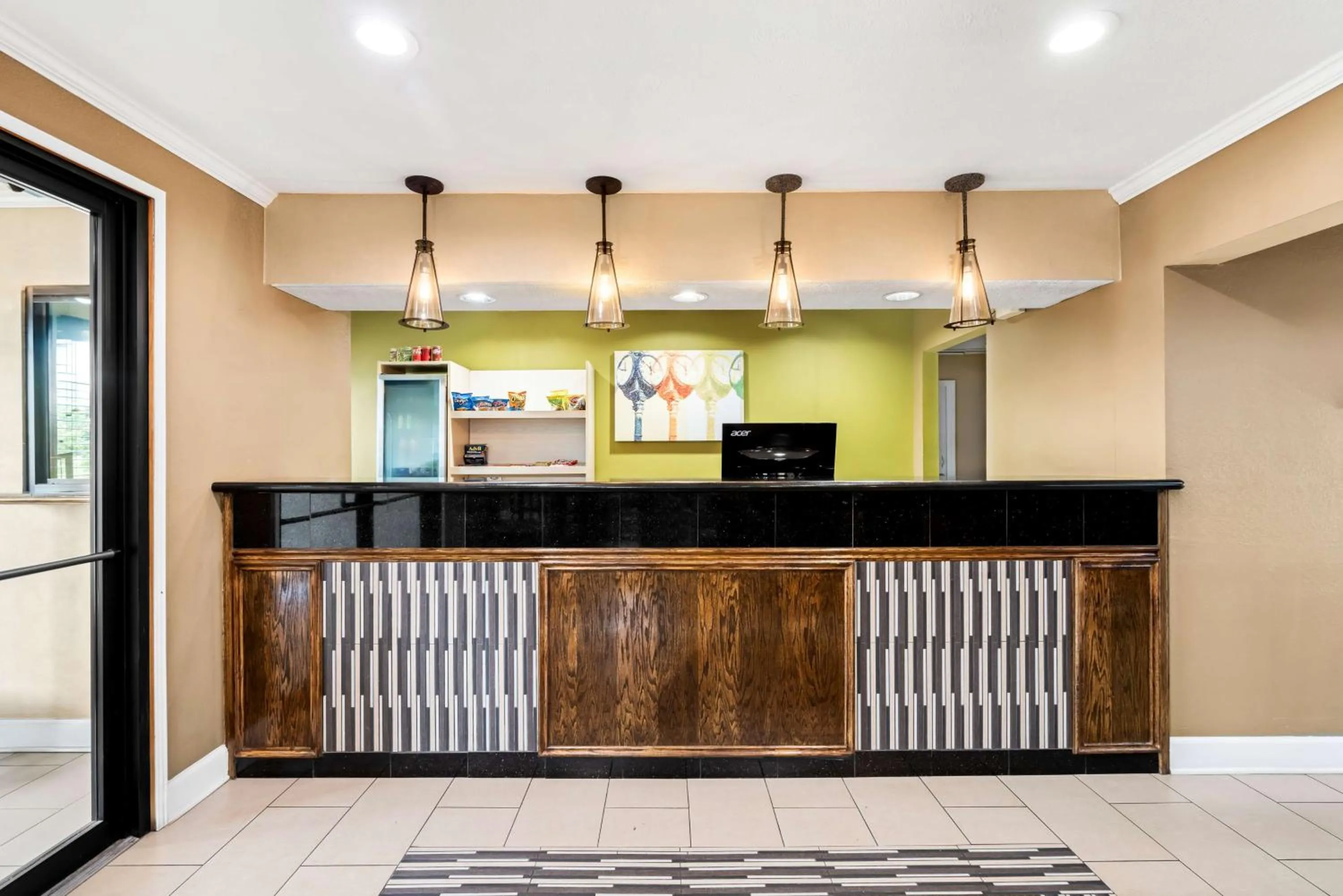 Lobby or reception in Best Western Gateway Inn