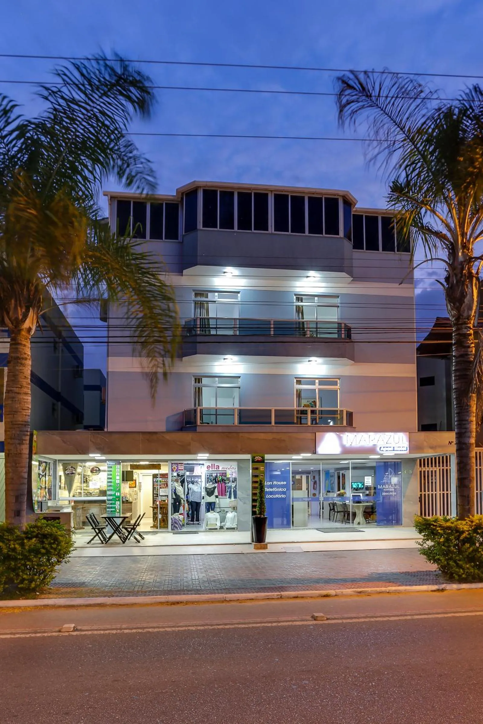 Property building in Marazul Apart Hotel